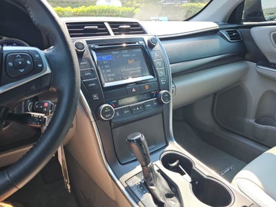 2017 Toyota Camry XLE