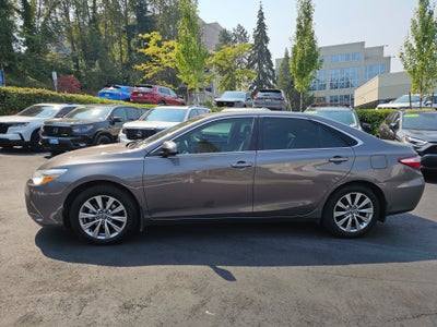 2017 Toyota Camry XLE