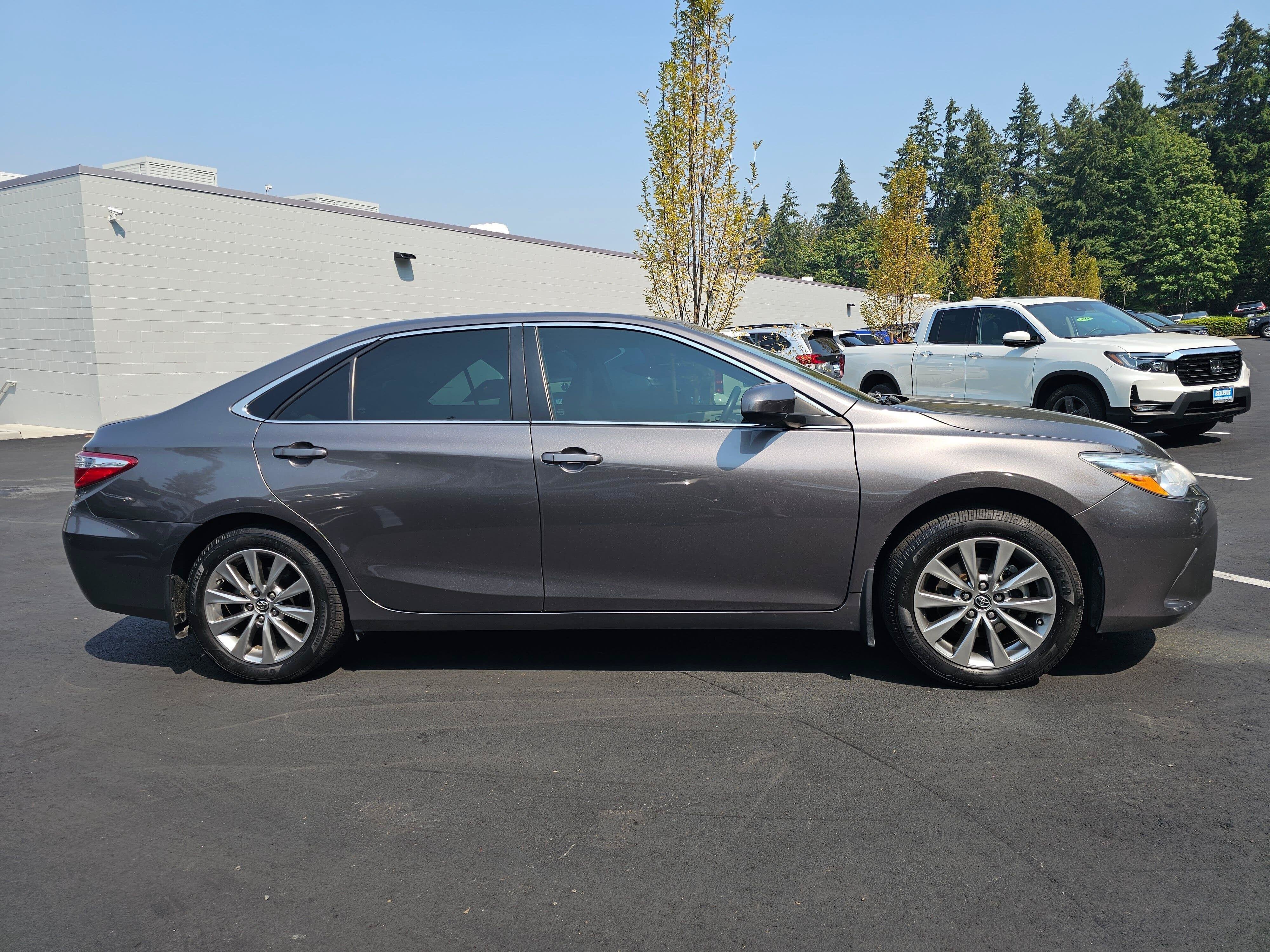 2017 Toyota Camry XLE