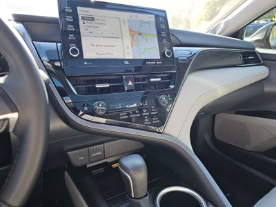 2023 Toyota Camry Hybrid XLE