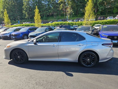 2023 Toyota Camry Hybrid XLE