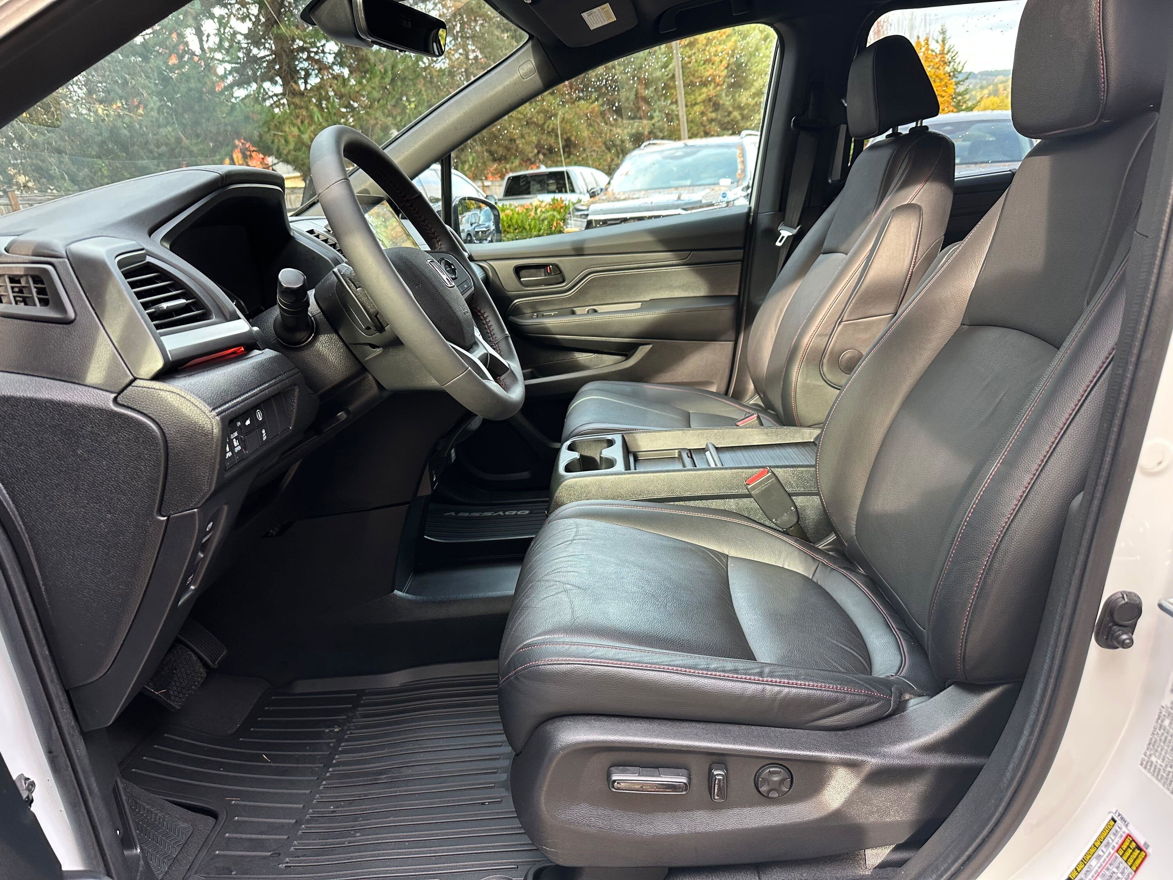 2023 Honda Odyssey Sport