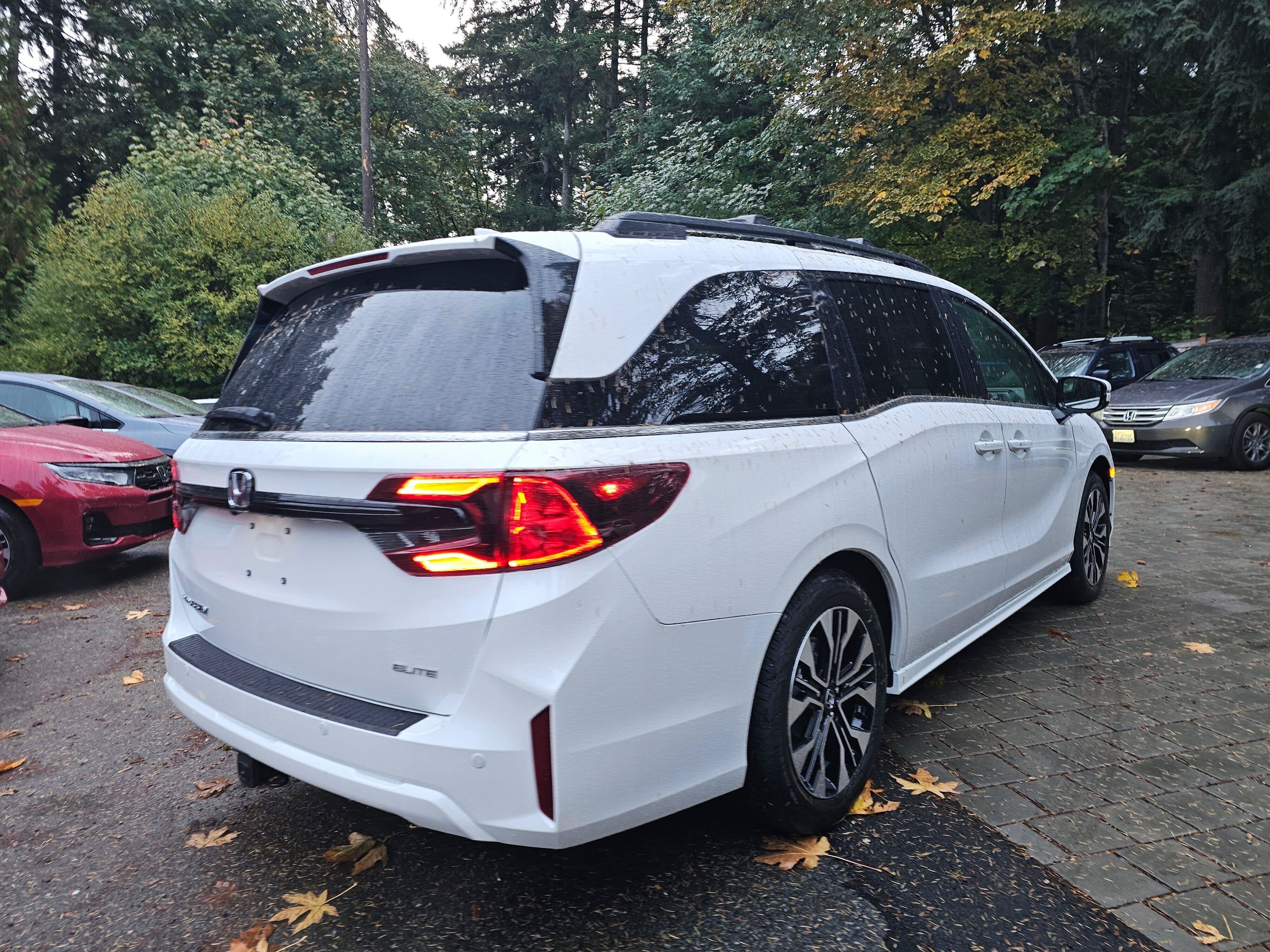 2027 Honda Odyssey Elite