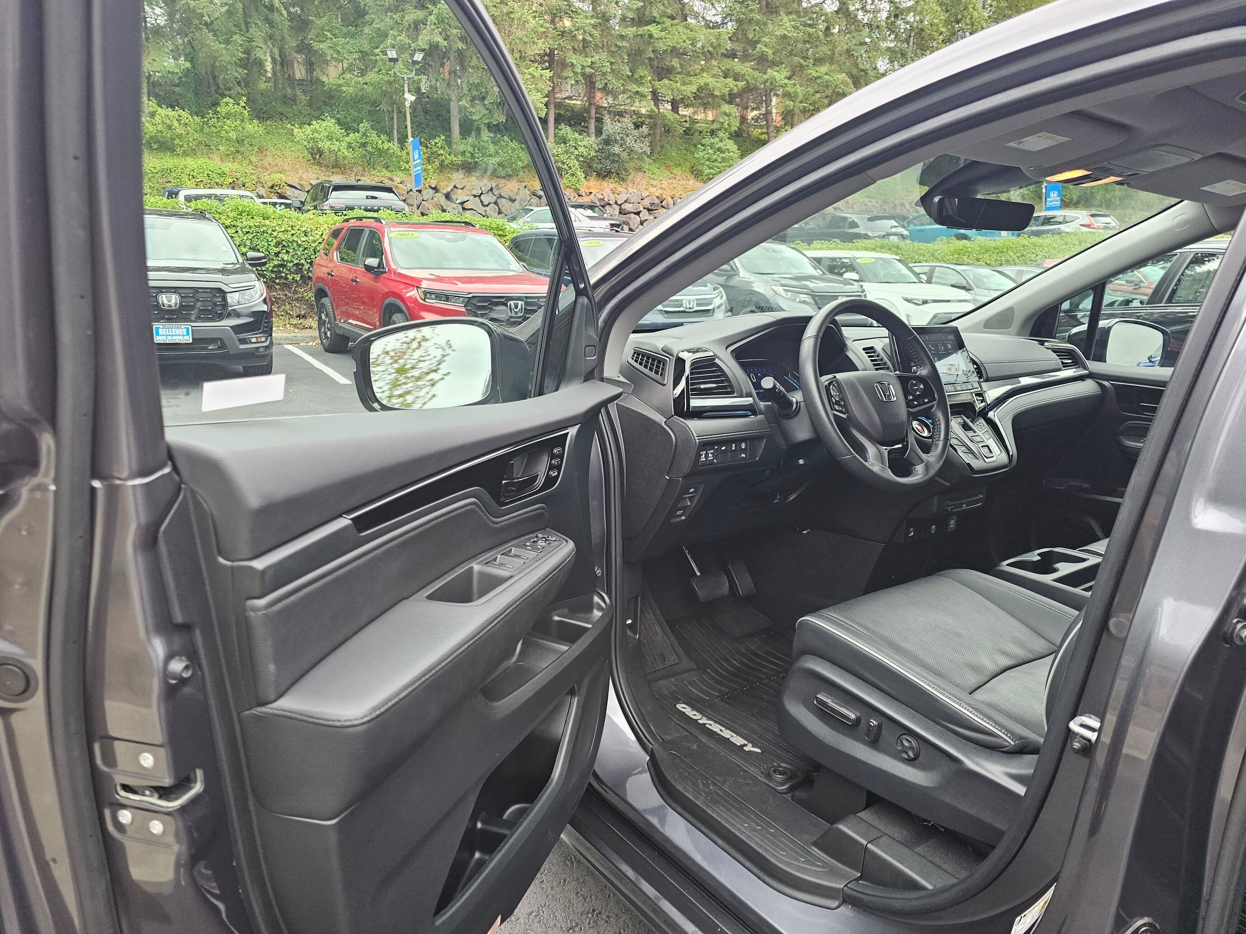 2023 Honda Odyssey Elite