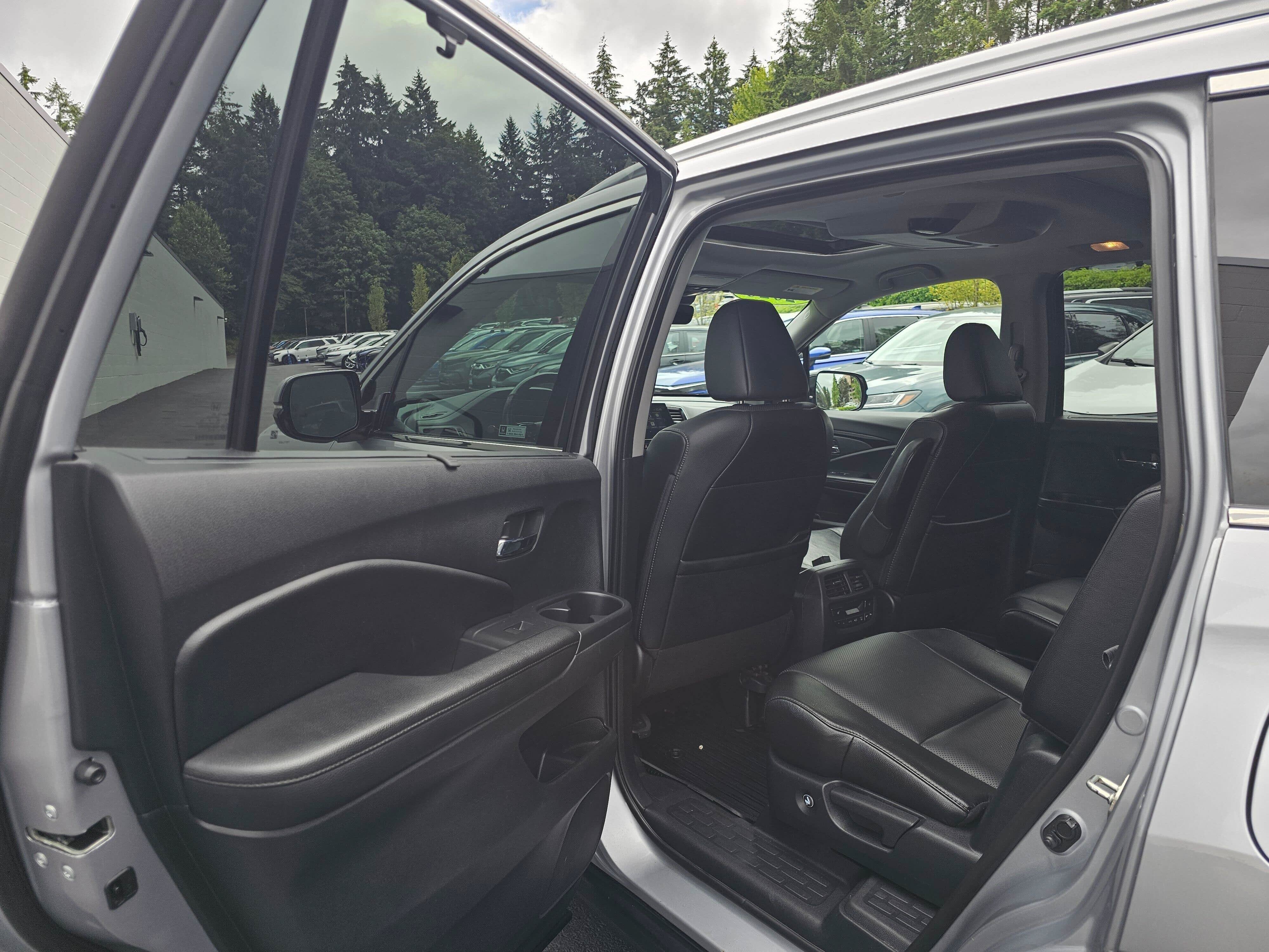 2020 Honda Pilot Elite