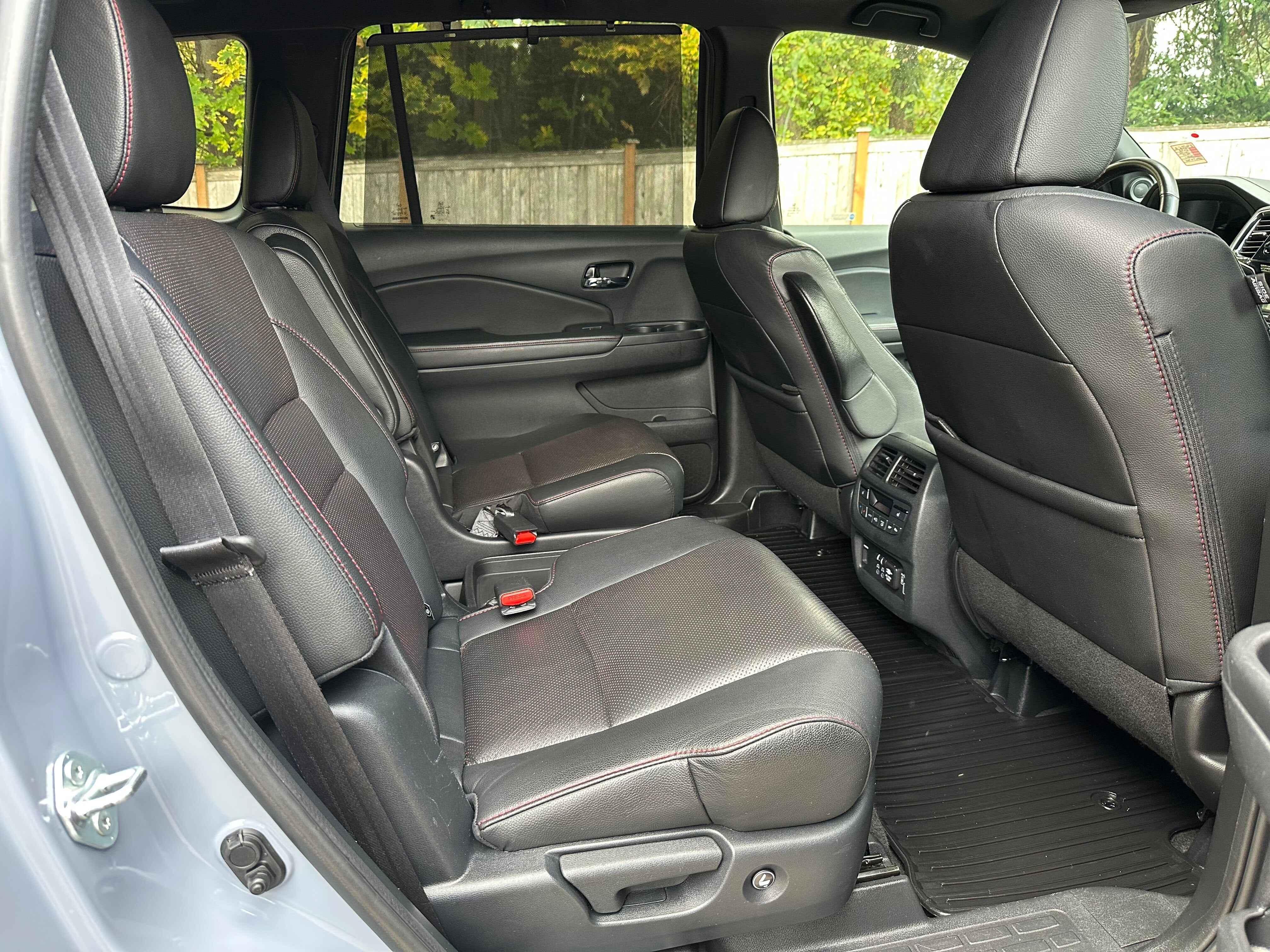 2022 Honda Pilot Black Edition