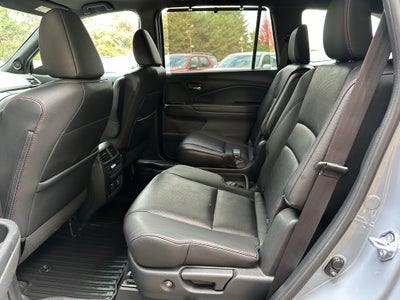 2022 Honda Pilot Black Edition