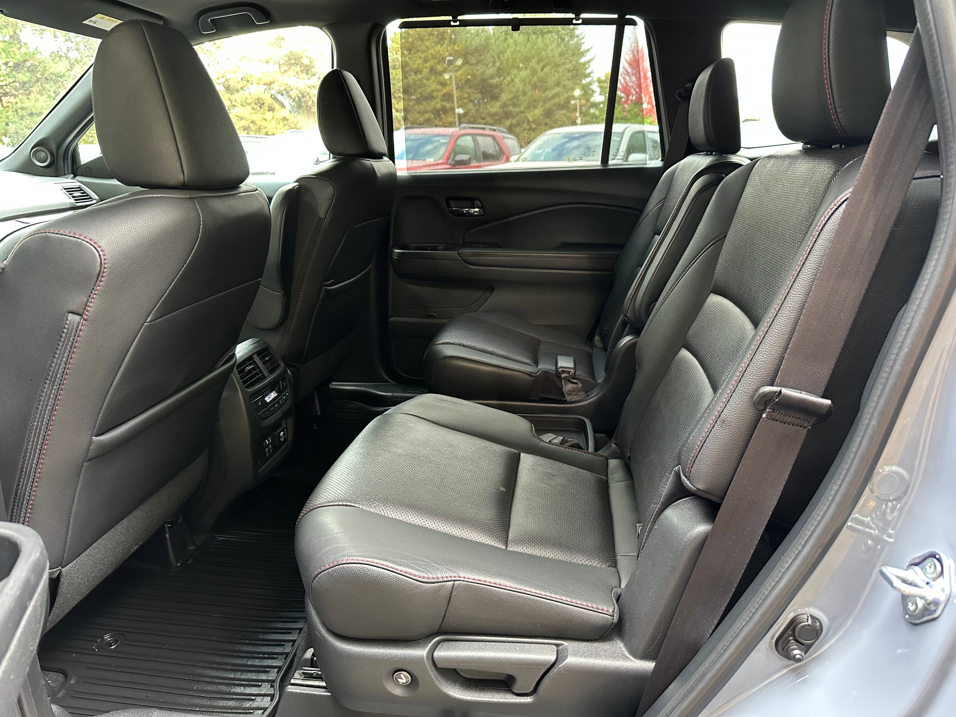 2022 Honda Pilot Black Edition