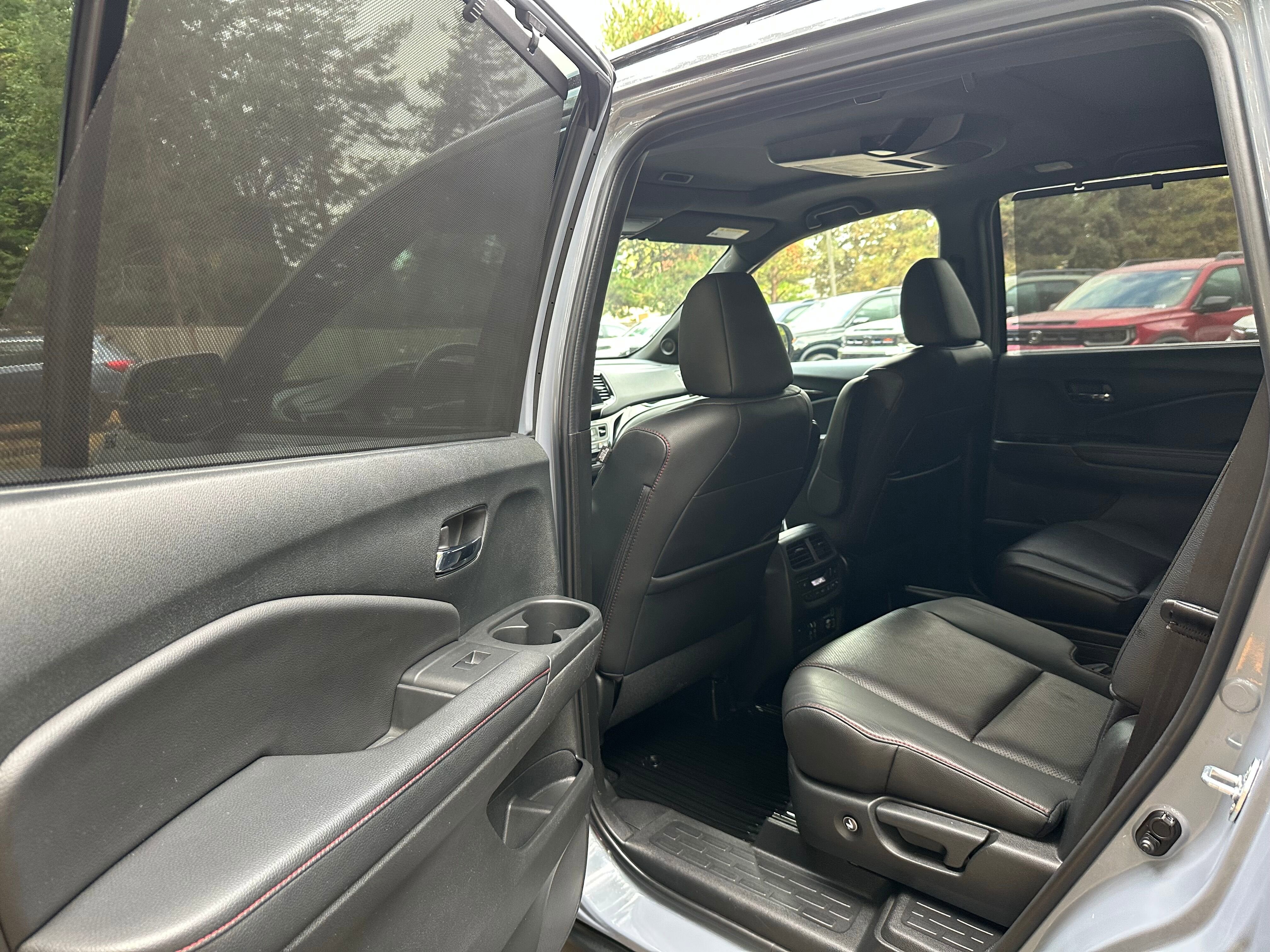 2022 Honda Pilot Black Edition