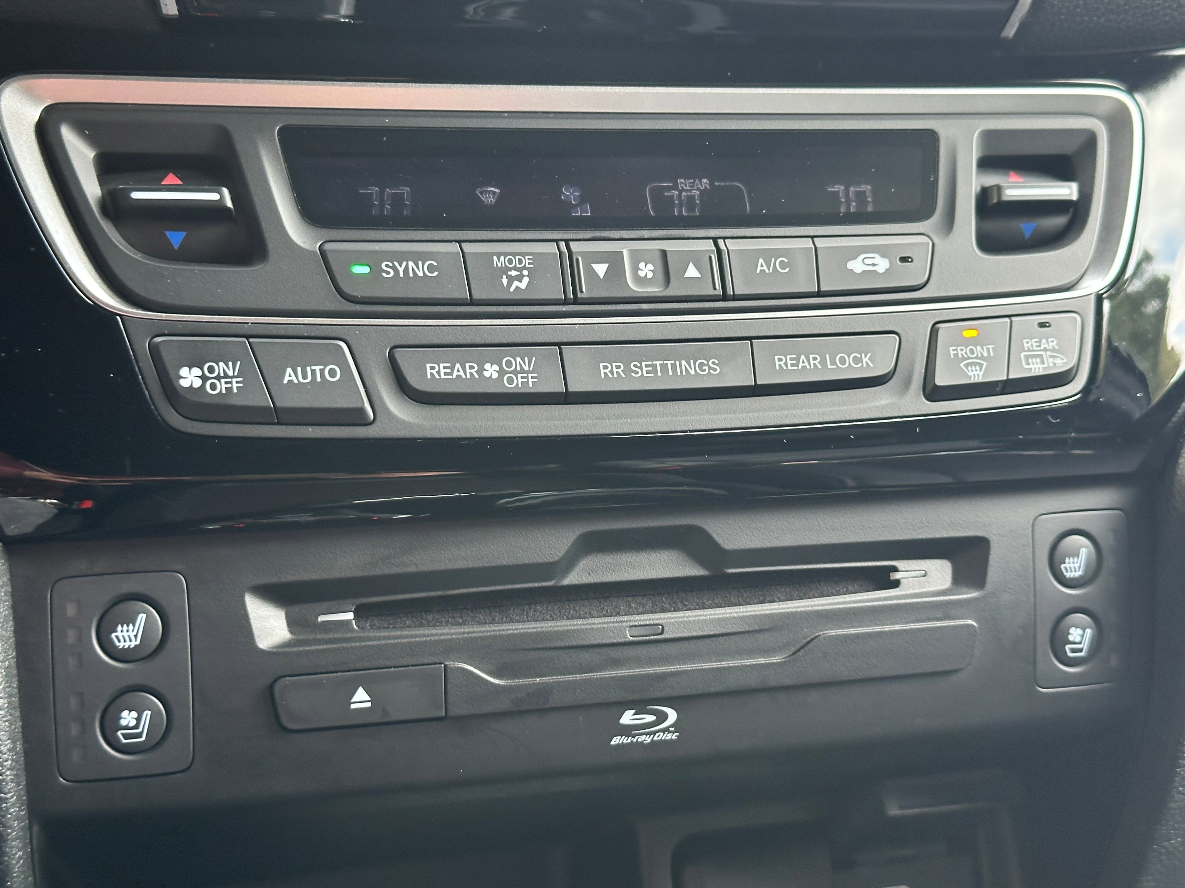 2022 Honda Pilot Black Edition