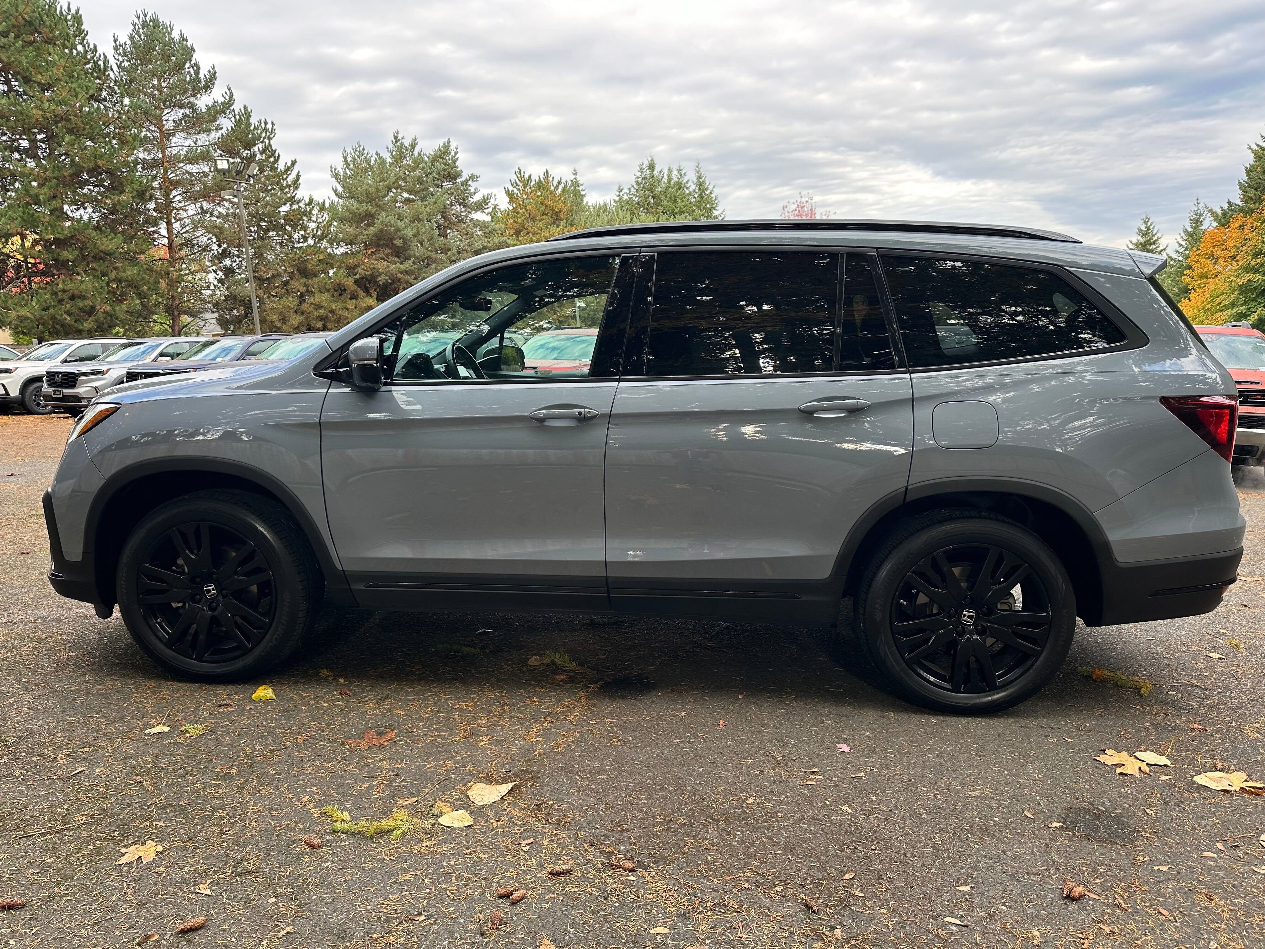 2022 Honda Pilot Black Edition