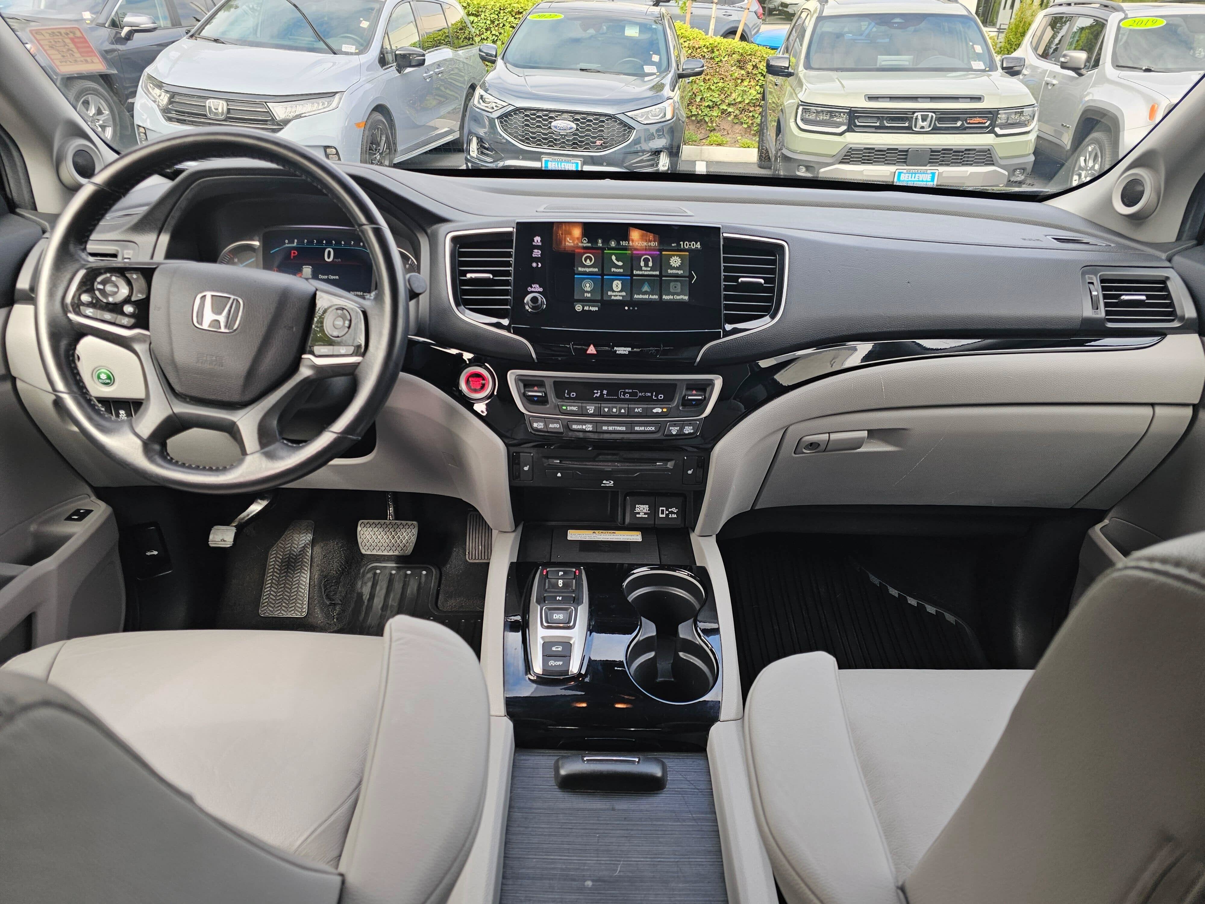 2020 Honda Pilot Touring 8-Passenger