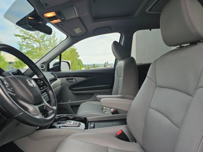 2020 Honda Pilot Touring 8-Passenger