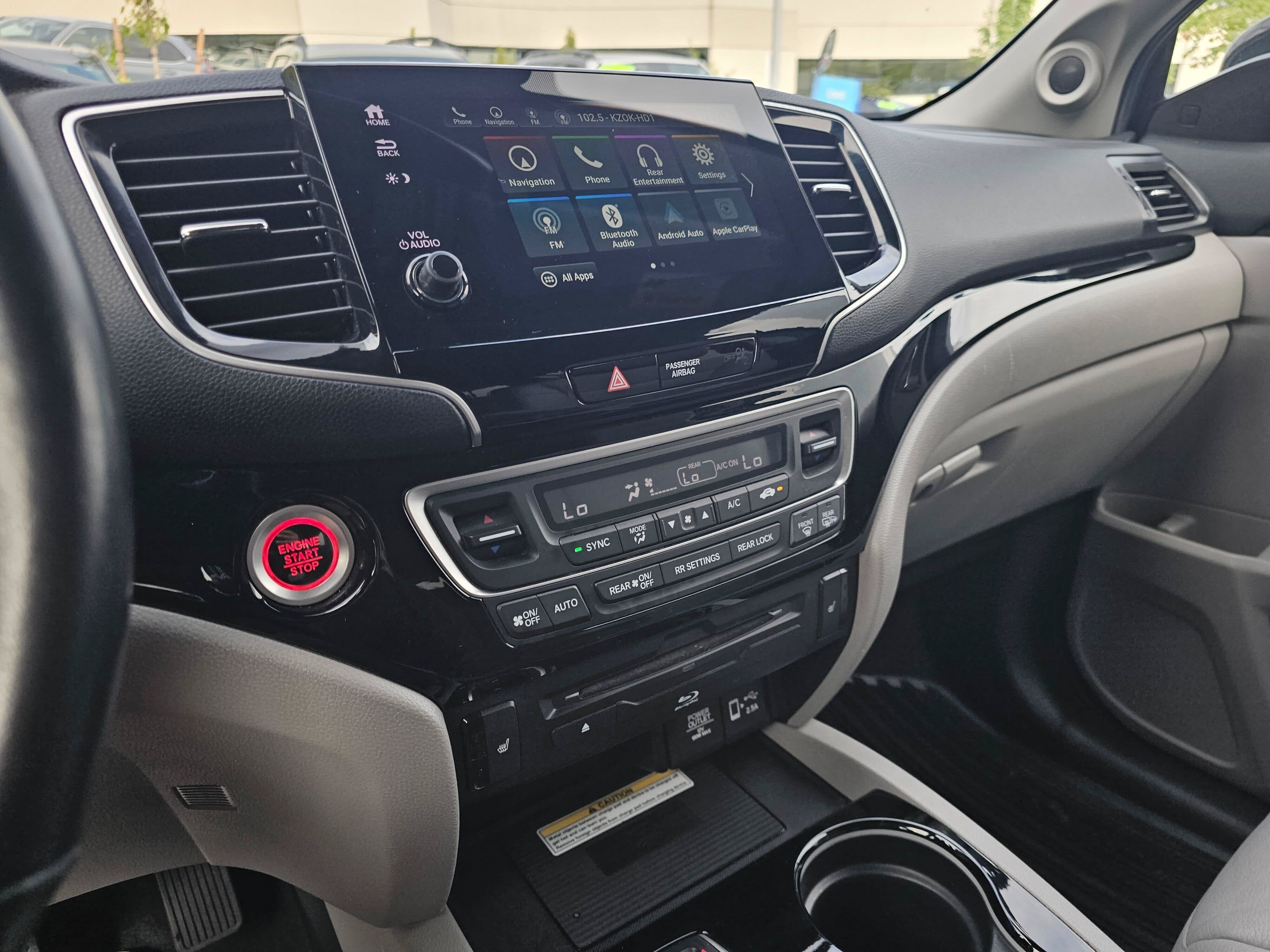2020 Honda Pilot Touring 8-Passenger