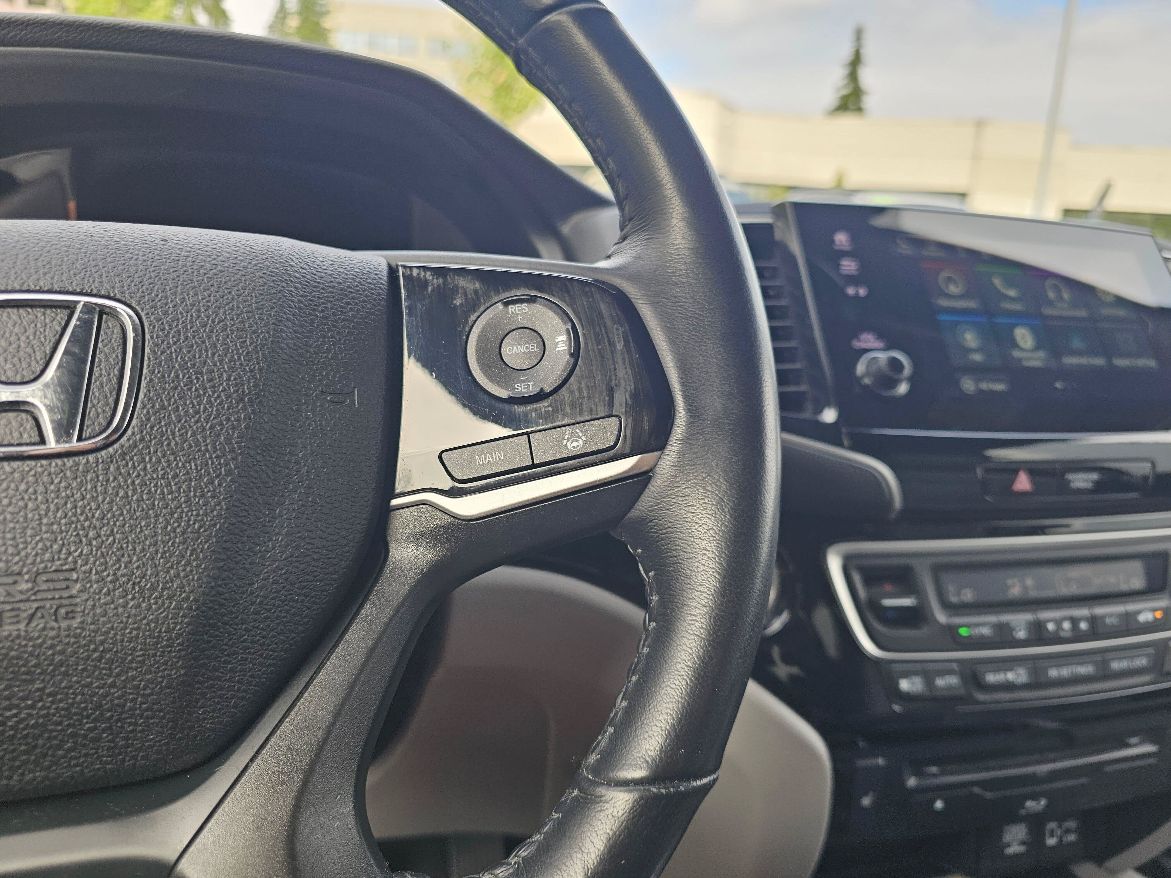 2020 Honda Pilot Touring 8-Passenger