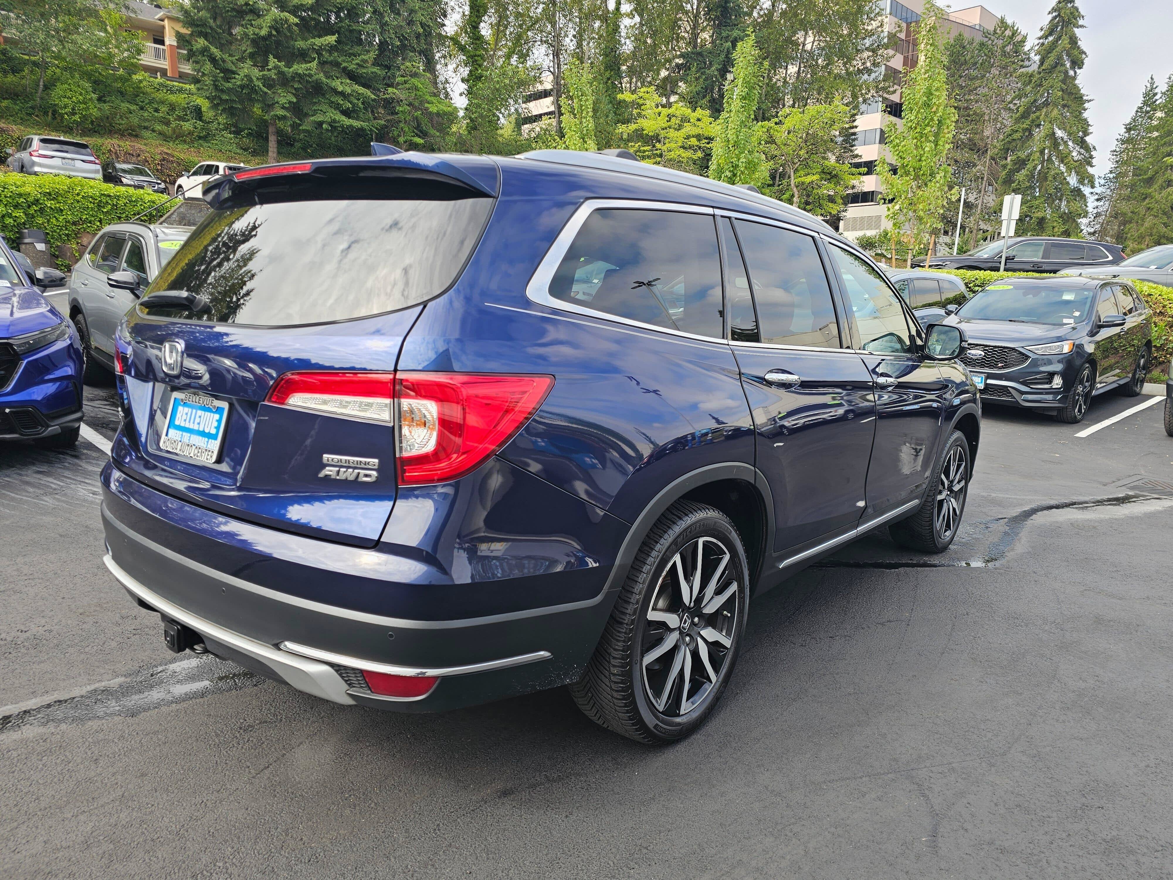 2020 Honda Pilot Touring 8-Passenger