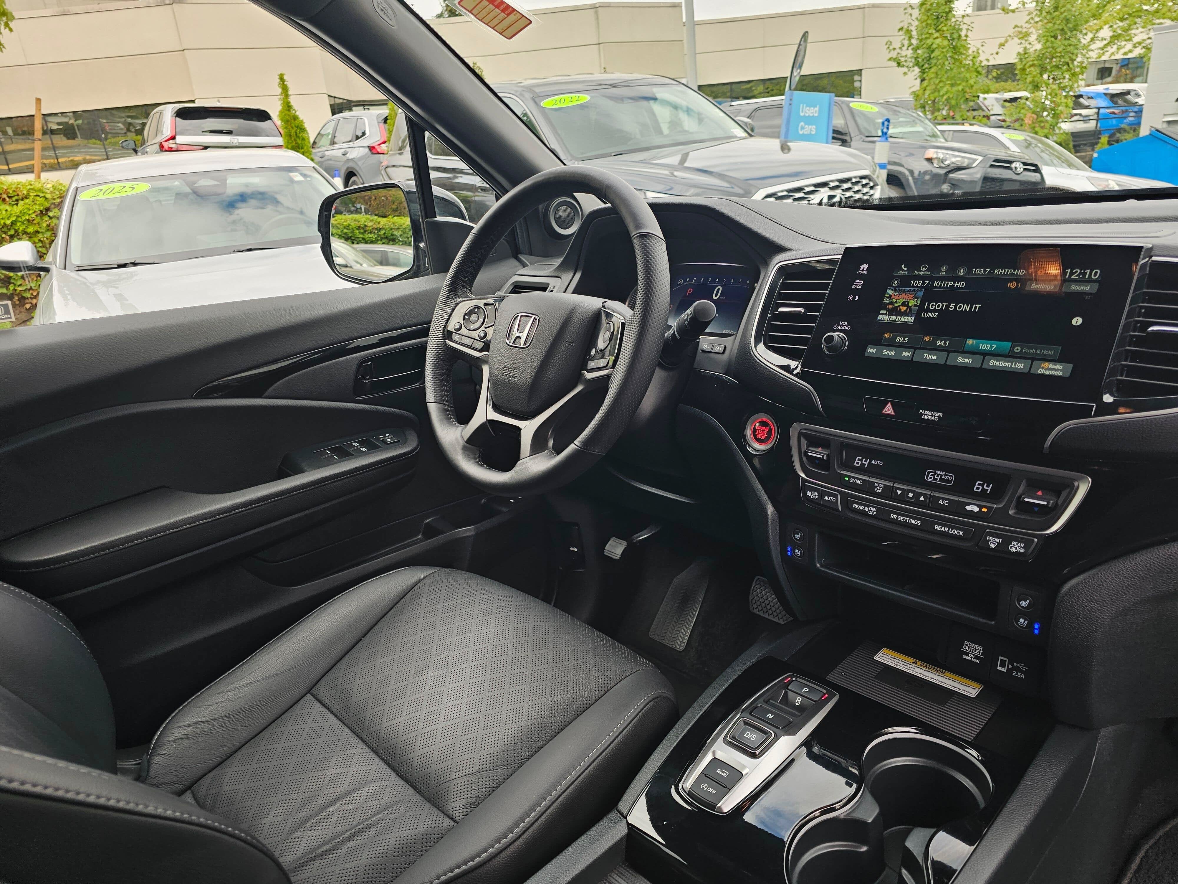 2023 Honda Passport Elite
