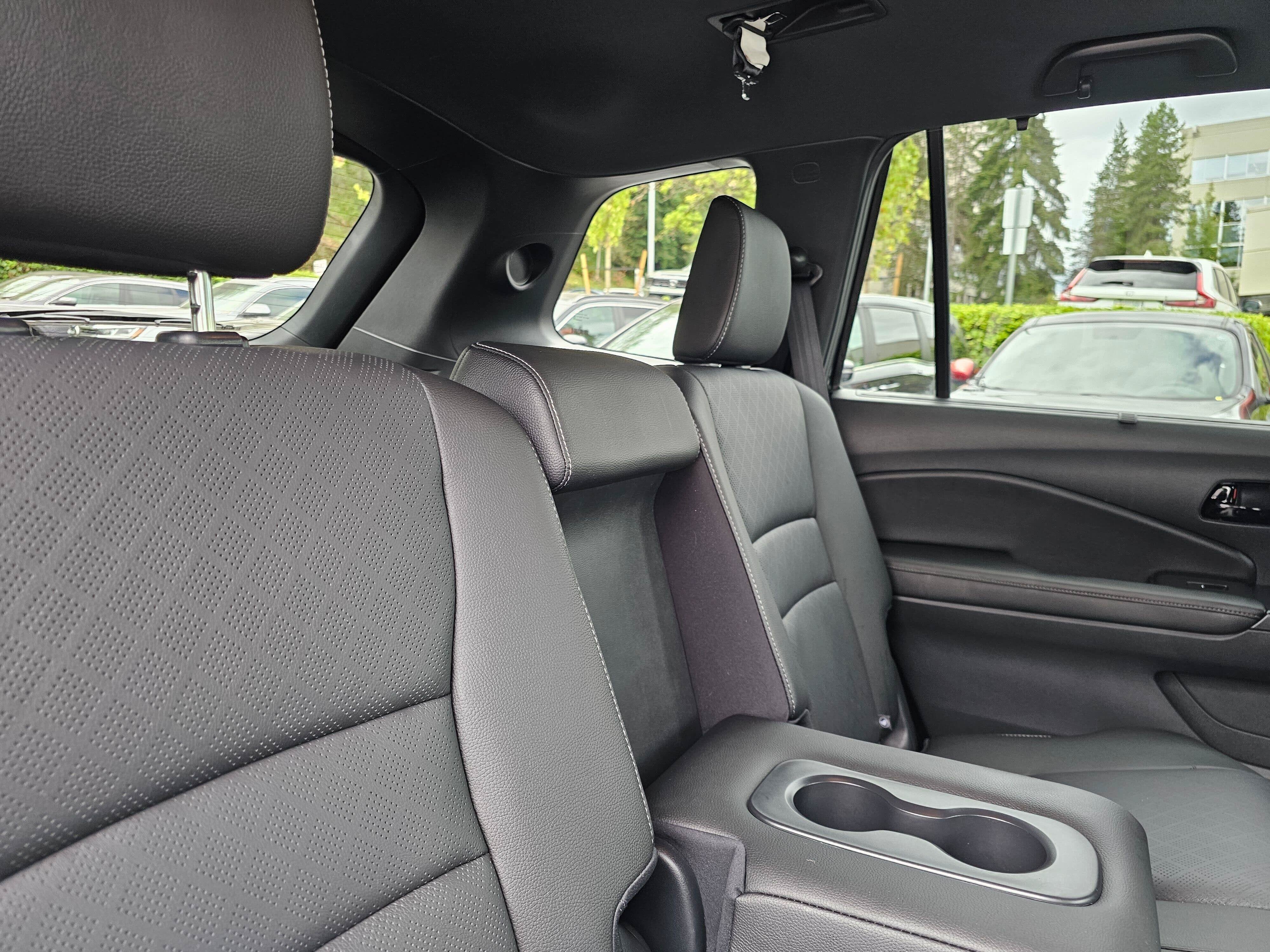 2023 Honda Passport Elite