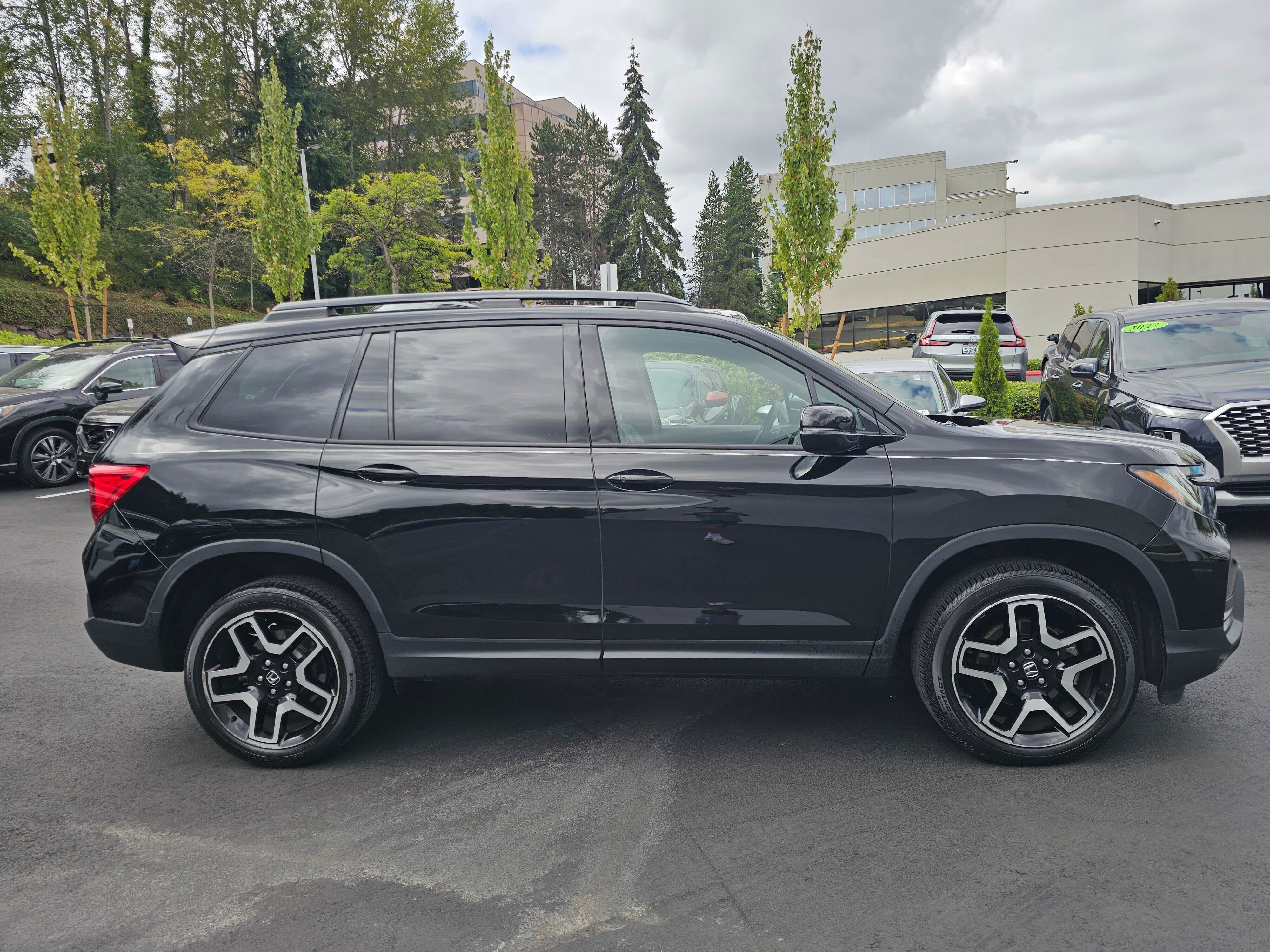 2023 Honda Passport Elite