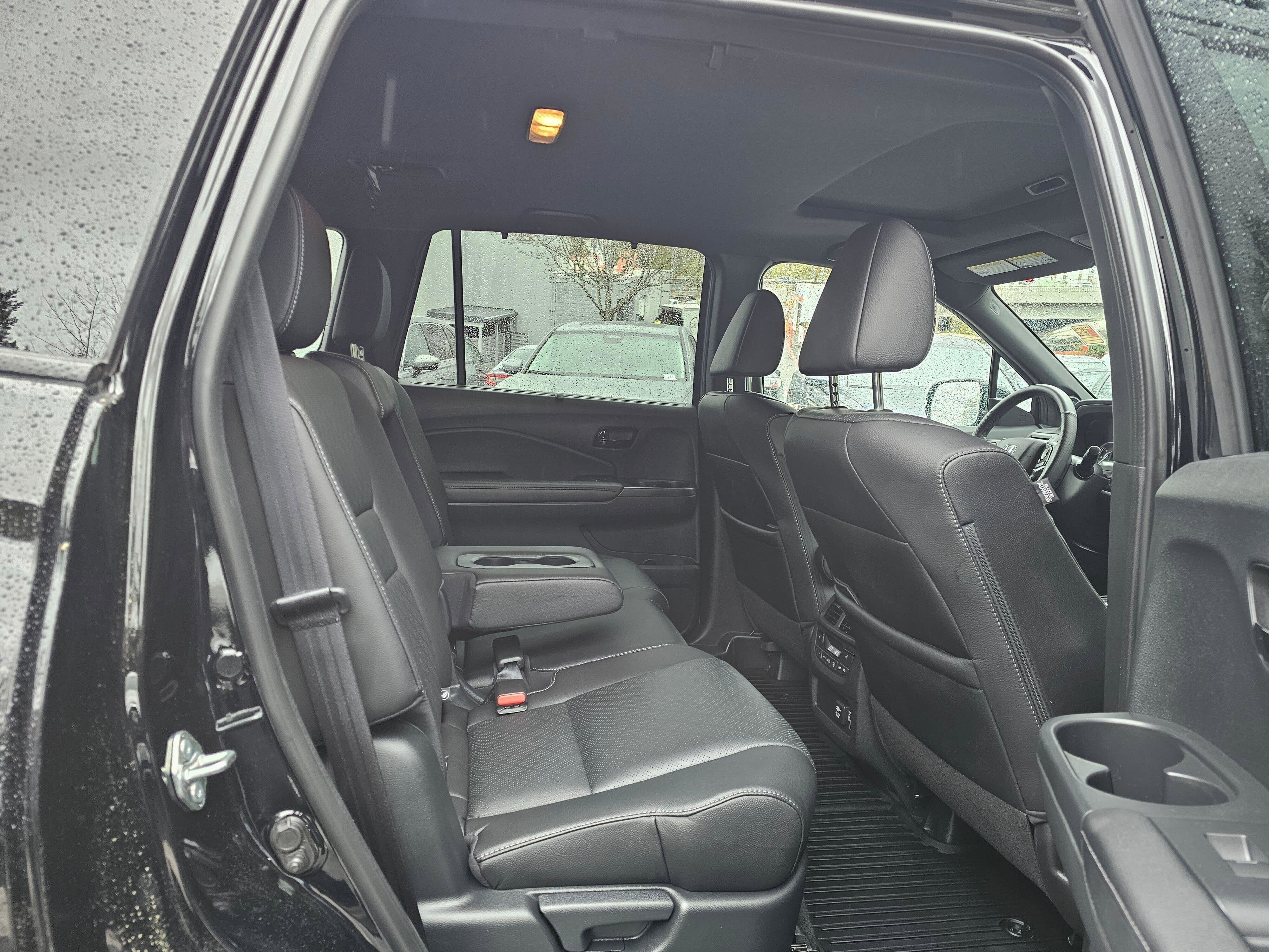 2023 Honda Passport Elite