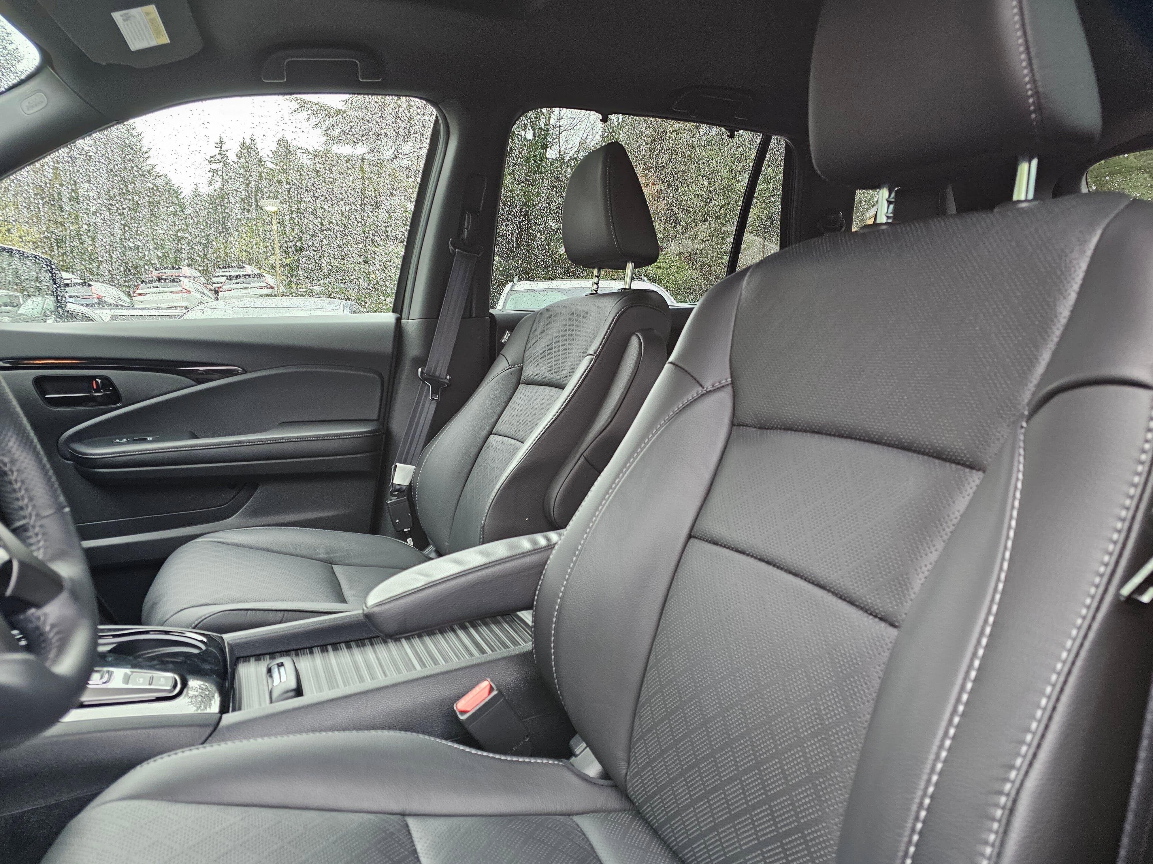 2023 Honda Passport Elite