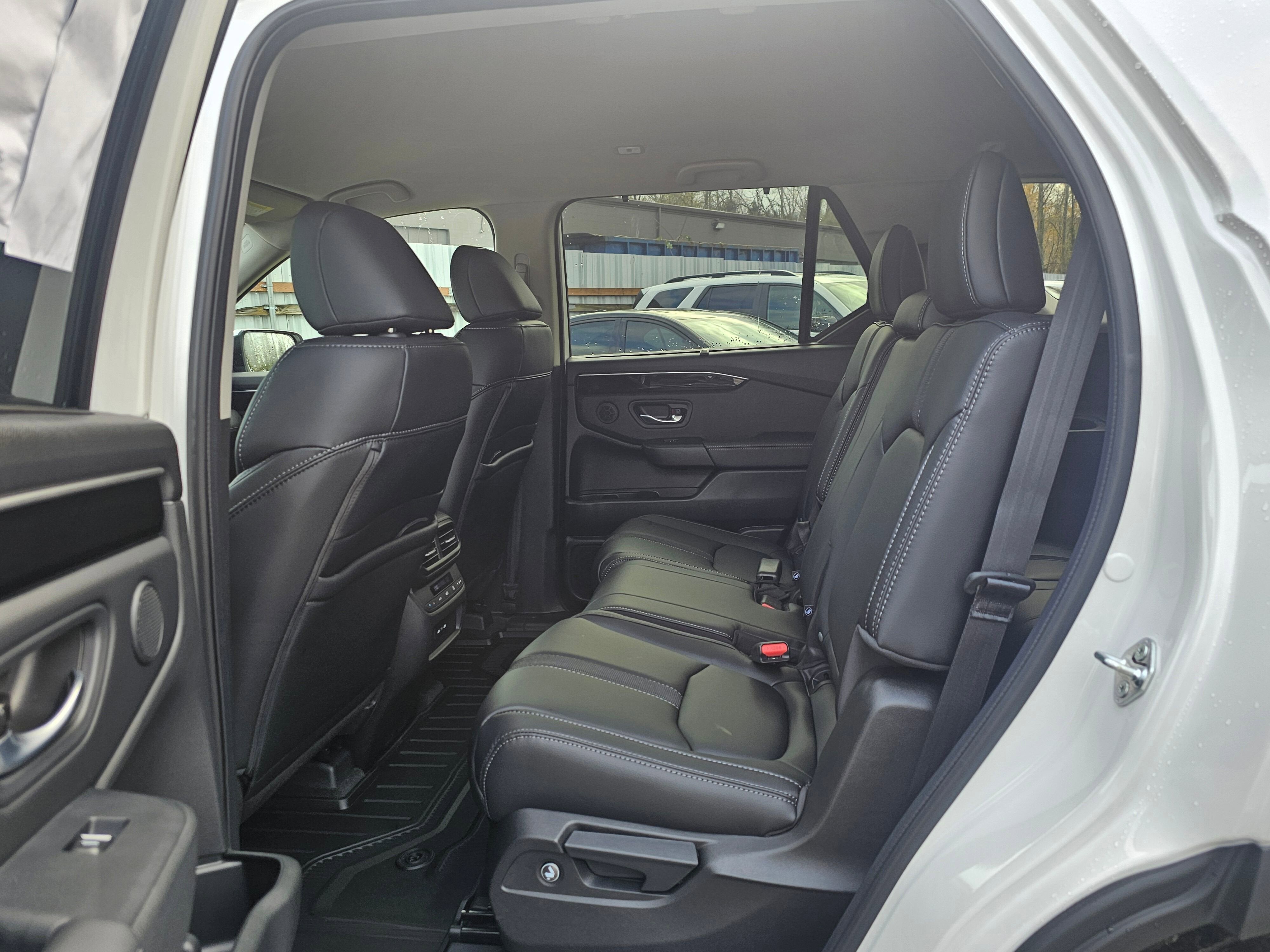 2025 Honda Pilot EX-L