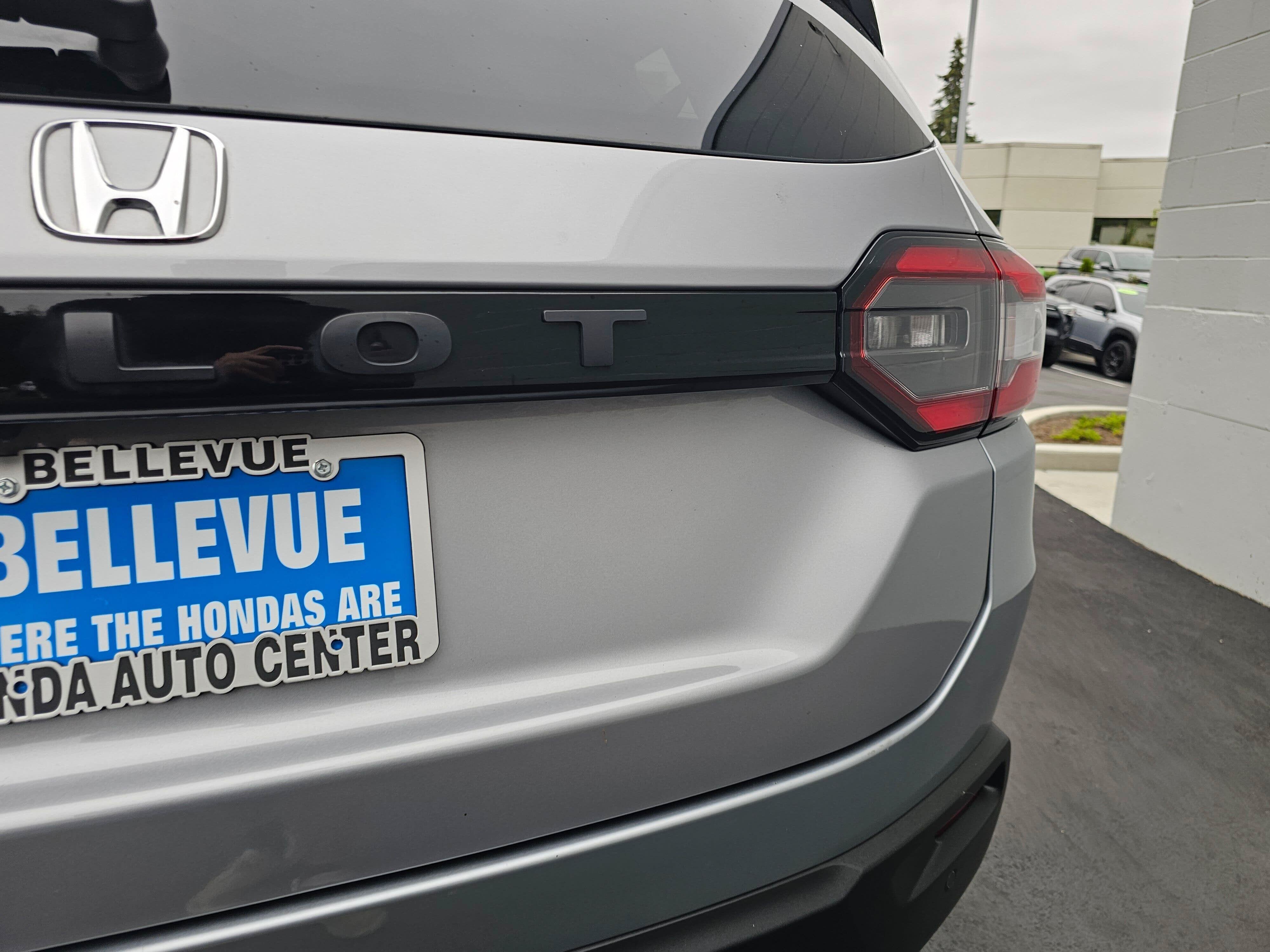 2024 Honda Pilot EX-L 7 Passenger