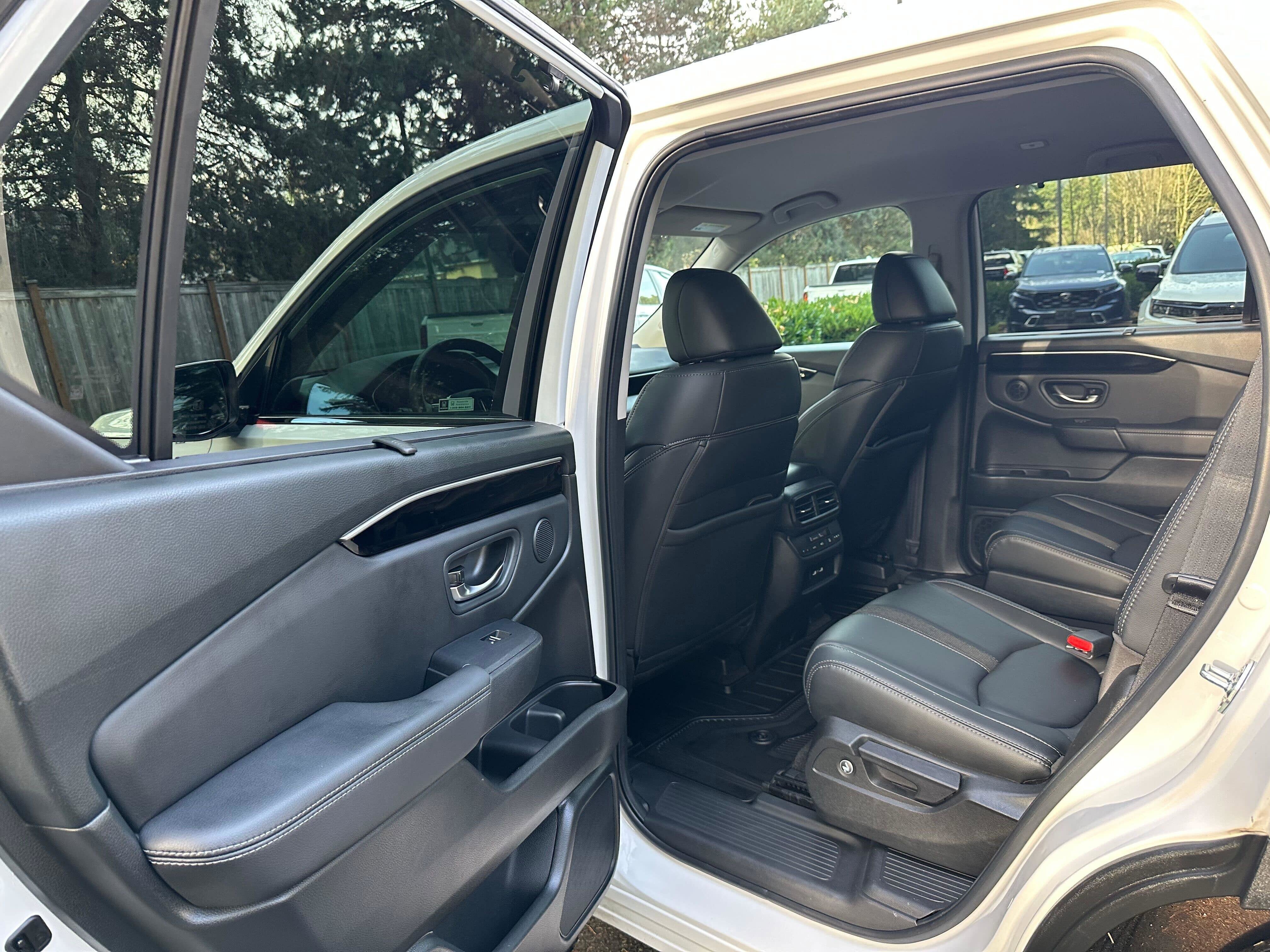 2023 Honda Pilot EX-L 7 Passenger