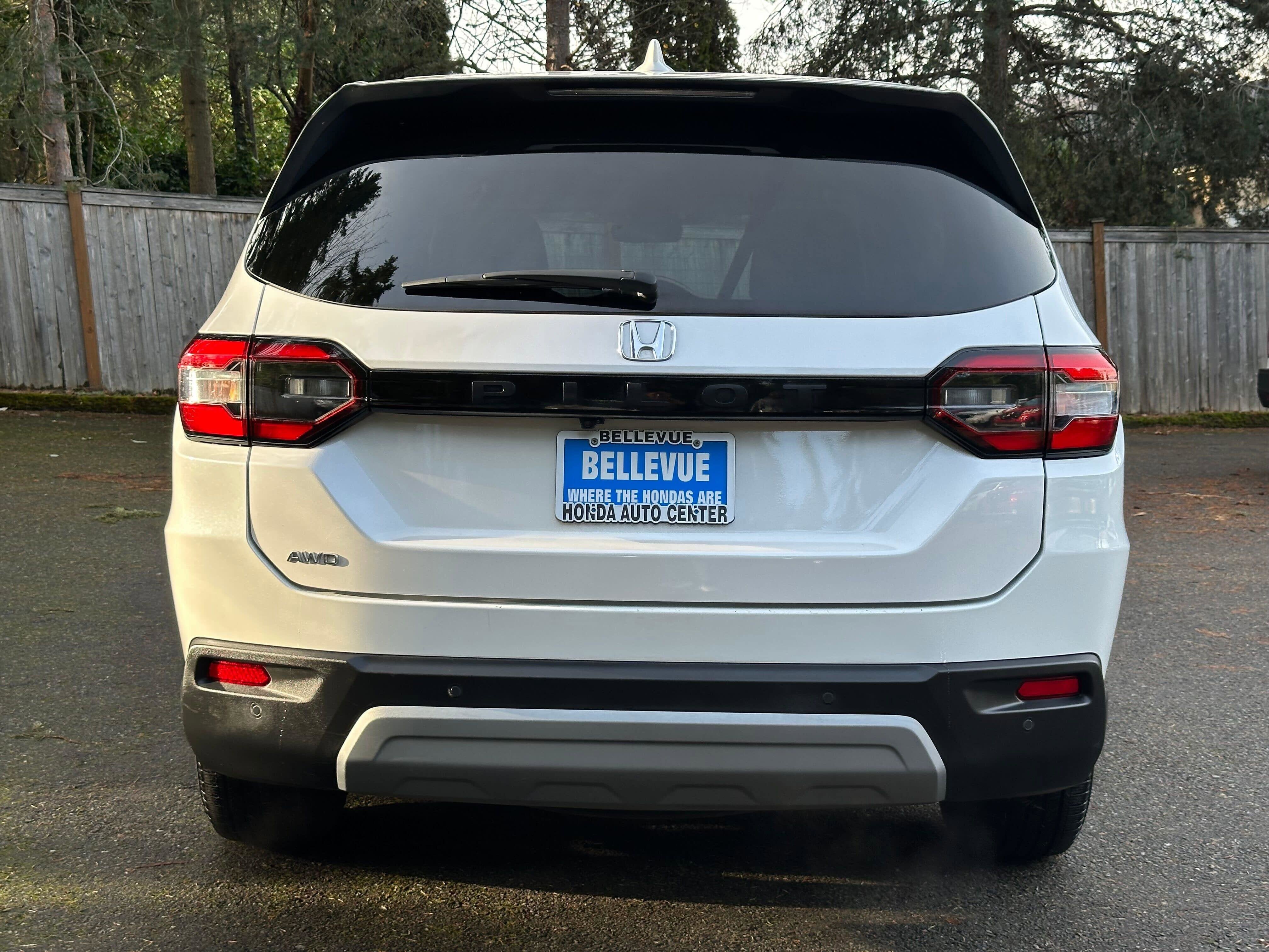 2023 Honda Pilot EX-L 7 Passenger