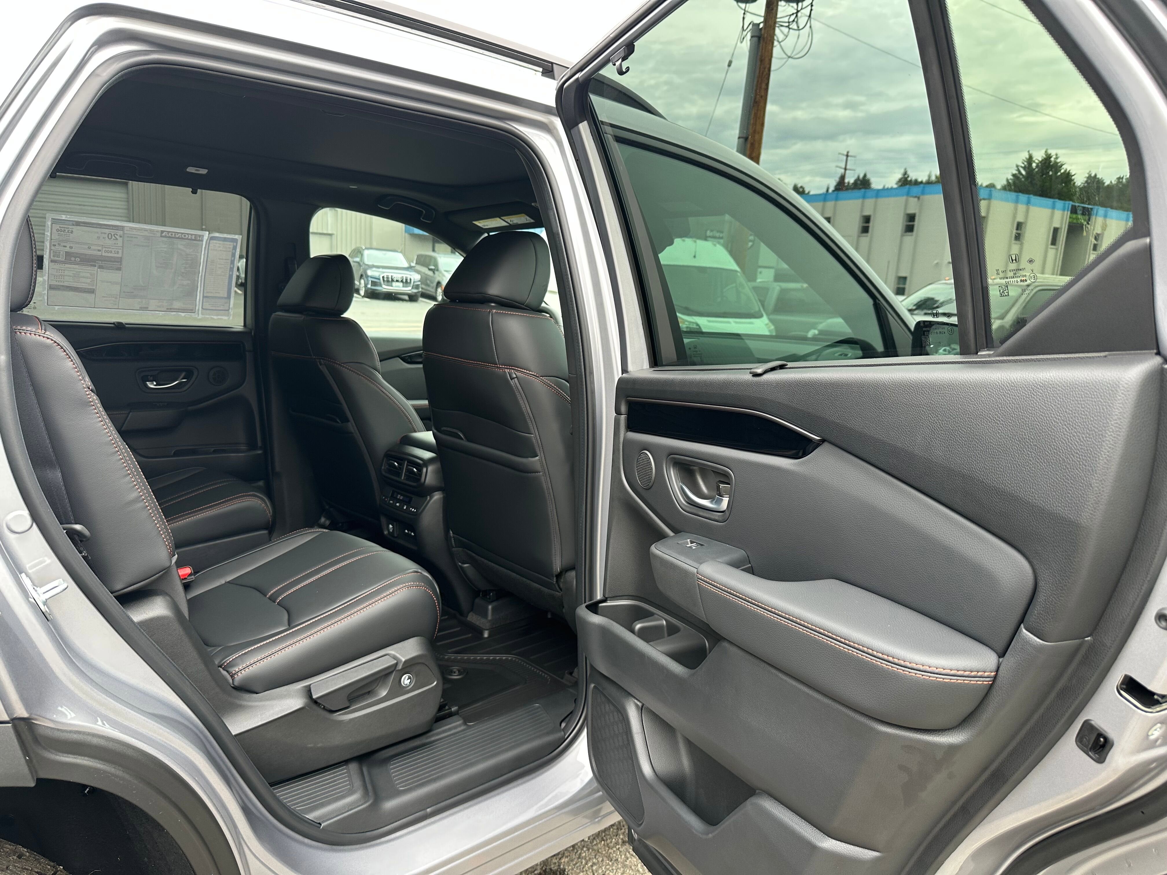 2025 Honda Pilot TrailSport