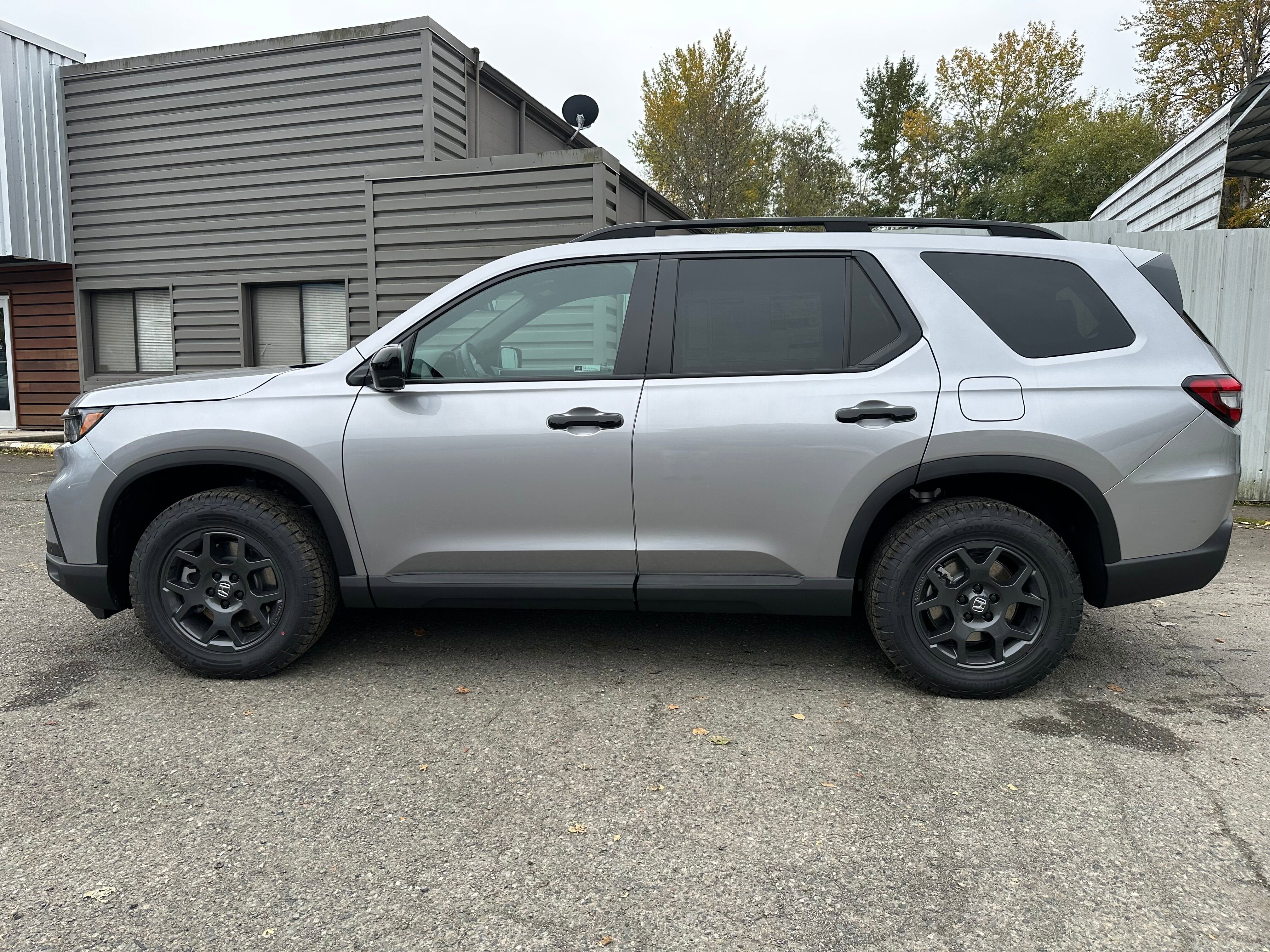 2025 Honda Pilot TrailSport