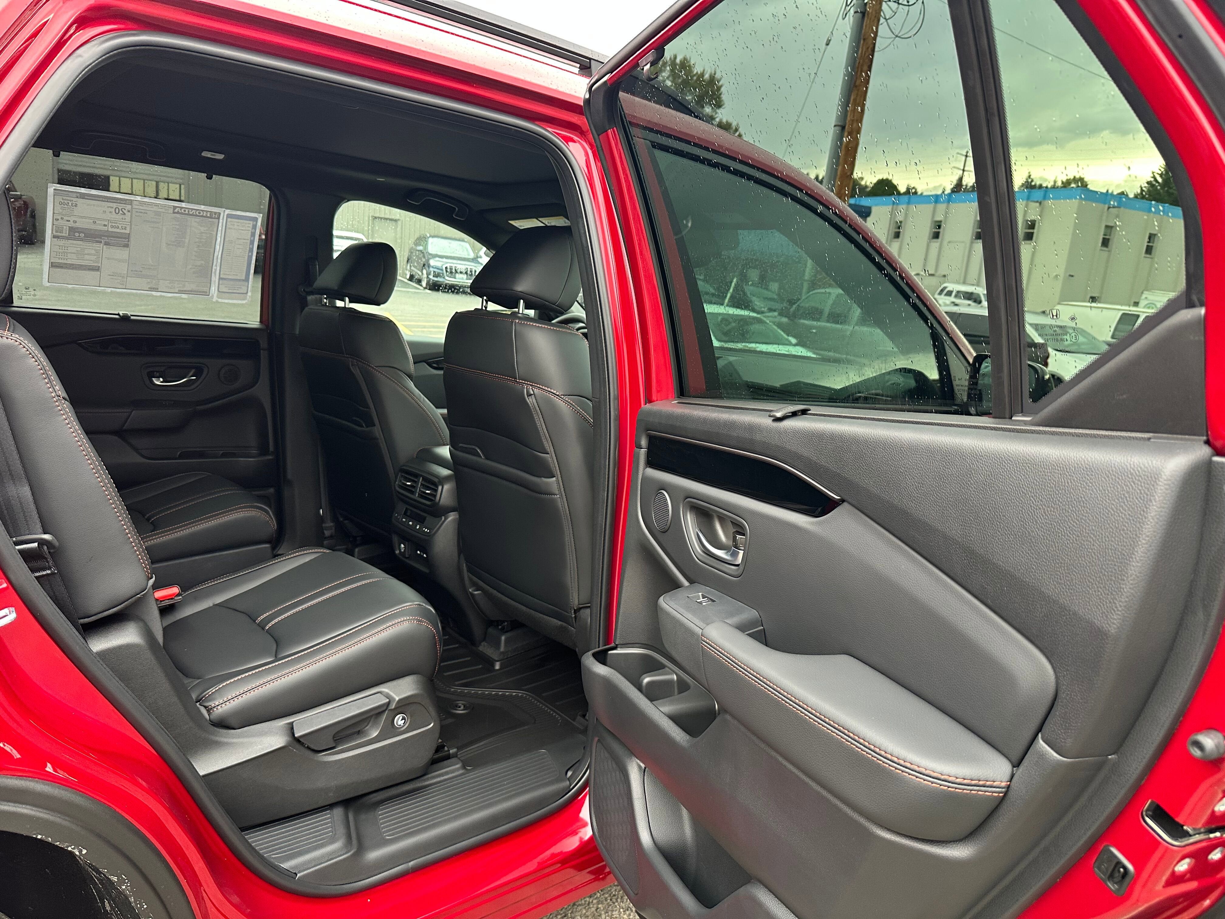 2025 Honda Pilot TrailSport