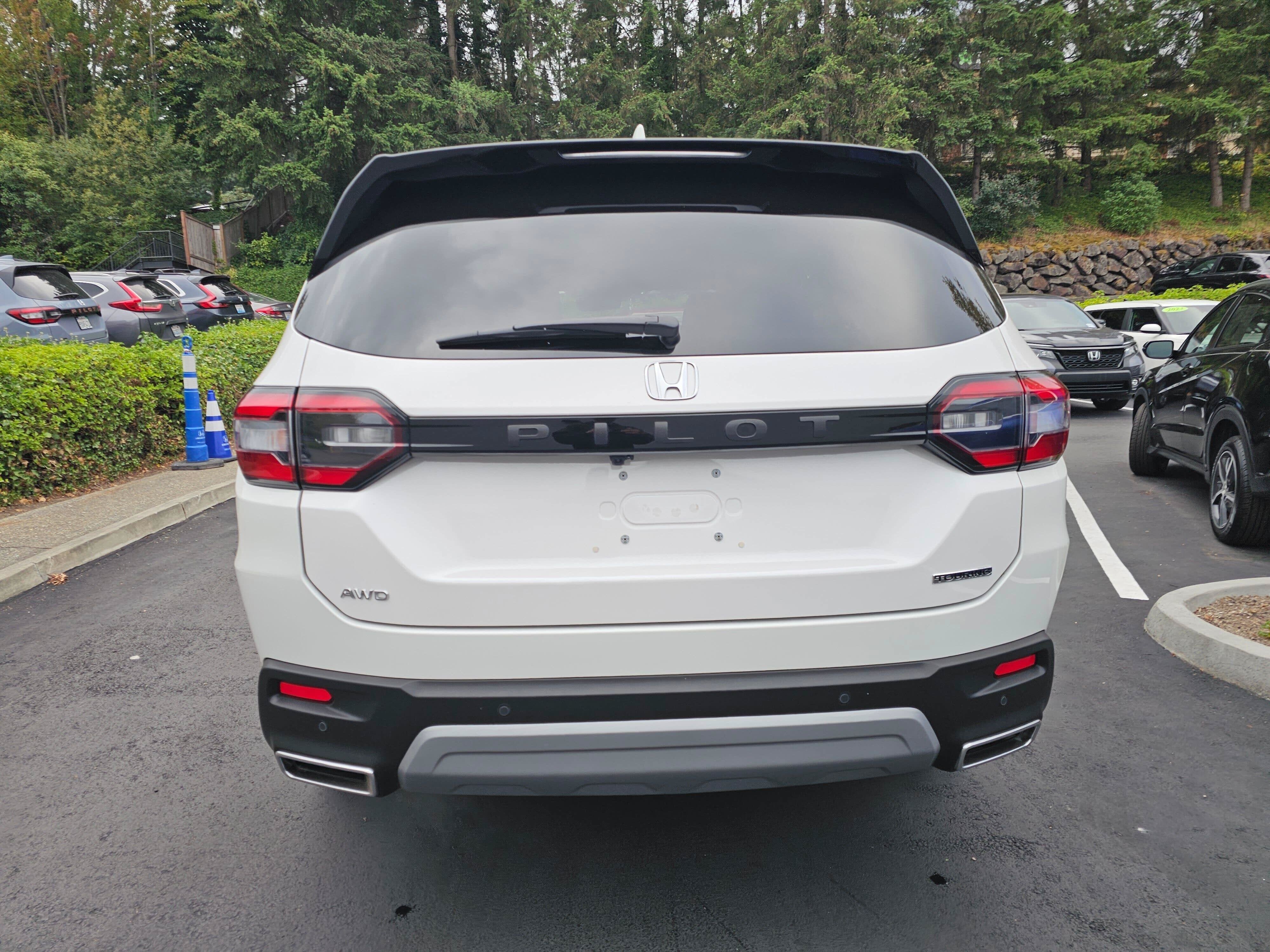 2024 Honda Pilot Touring