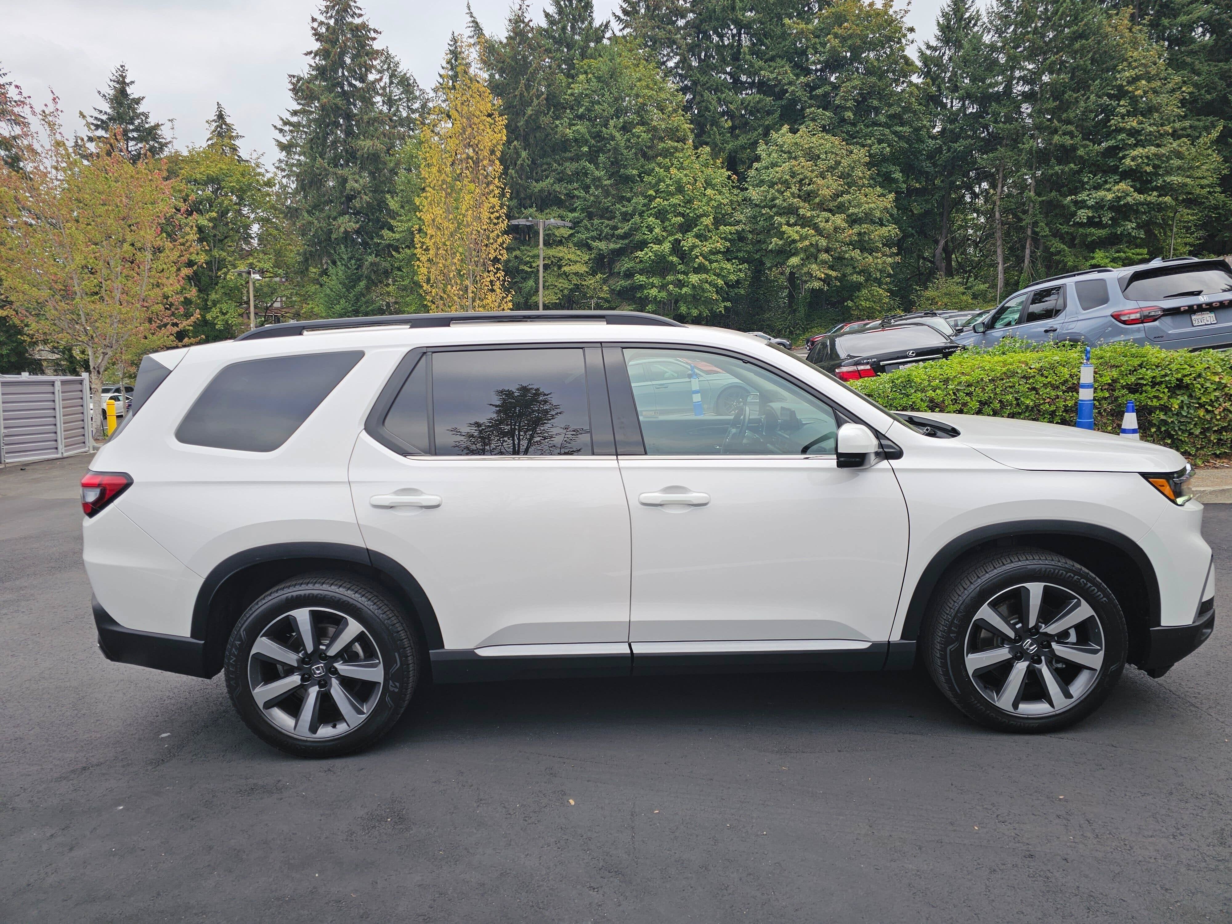 2024 Honda Pilot Touring