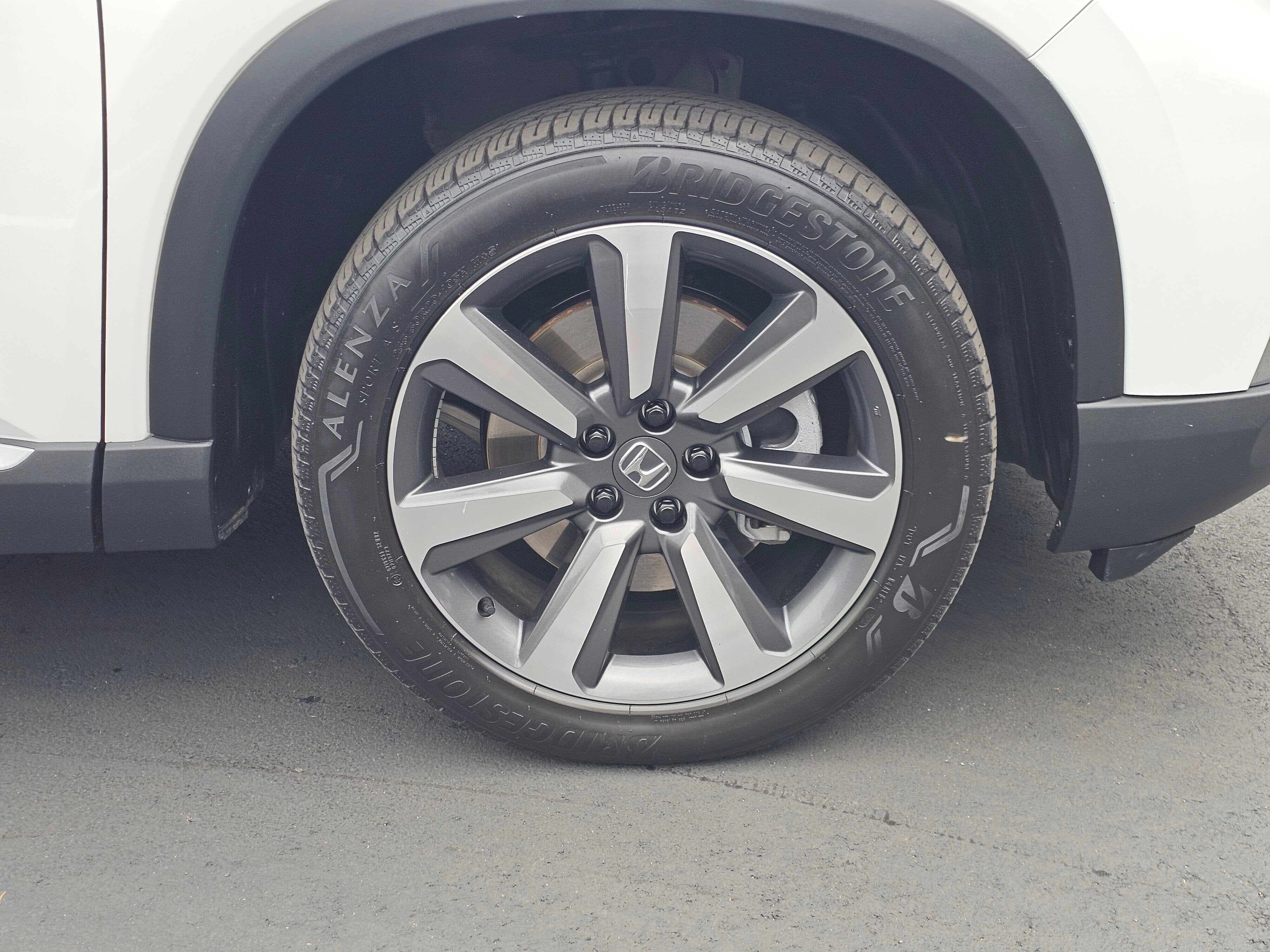 2024 Honda Pilot Touring