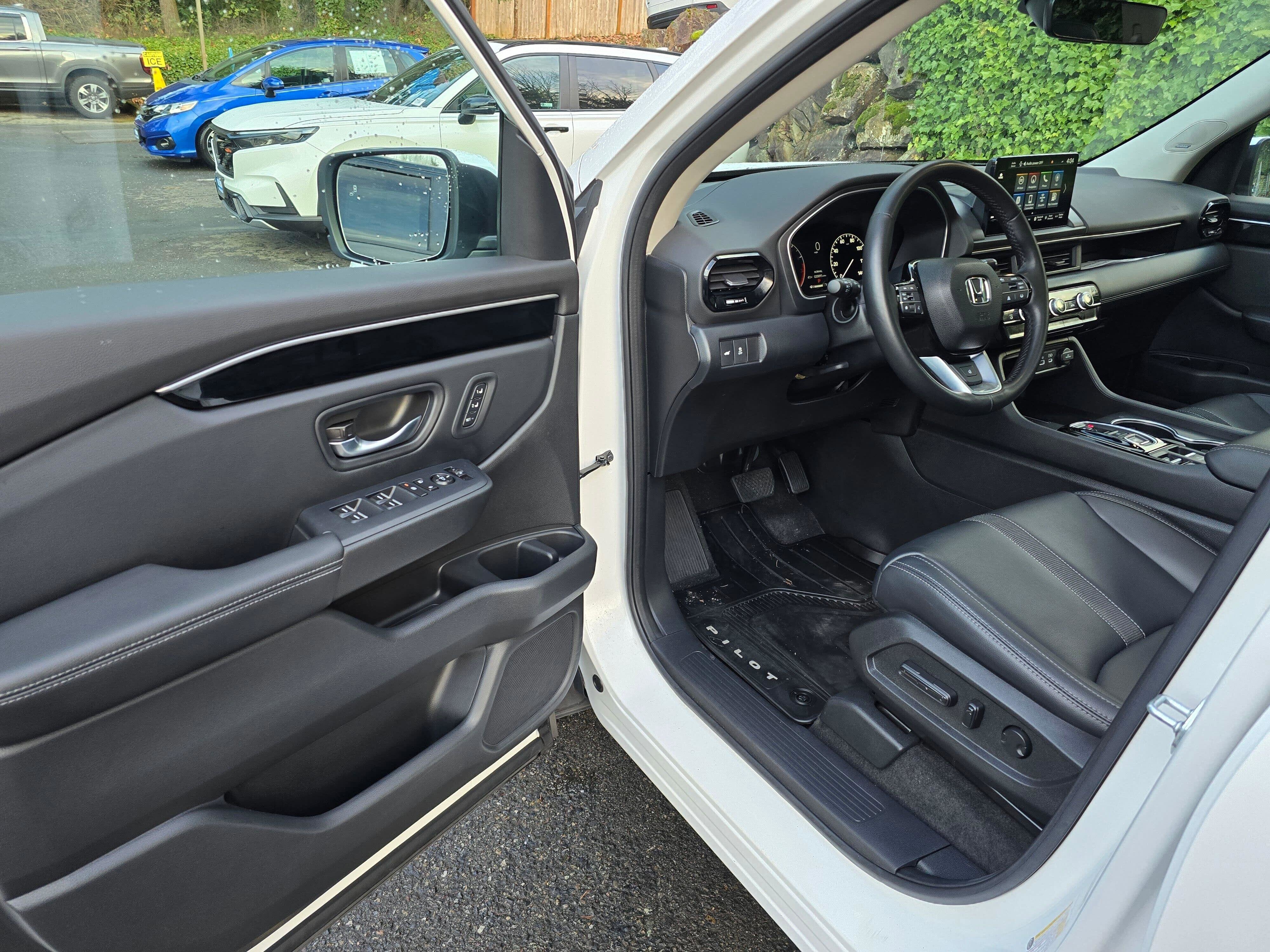 2023 Honda Pilot Touring