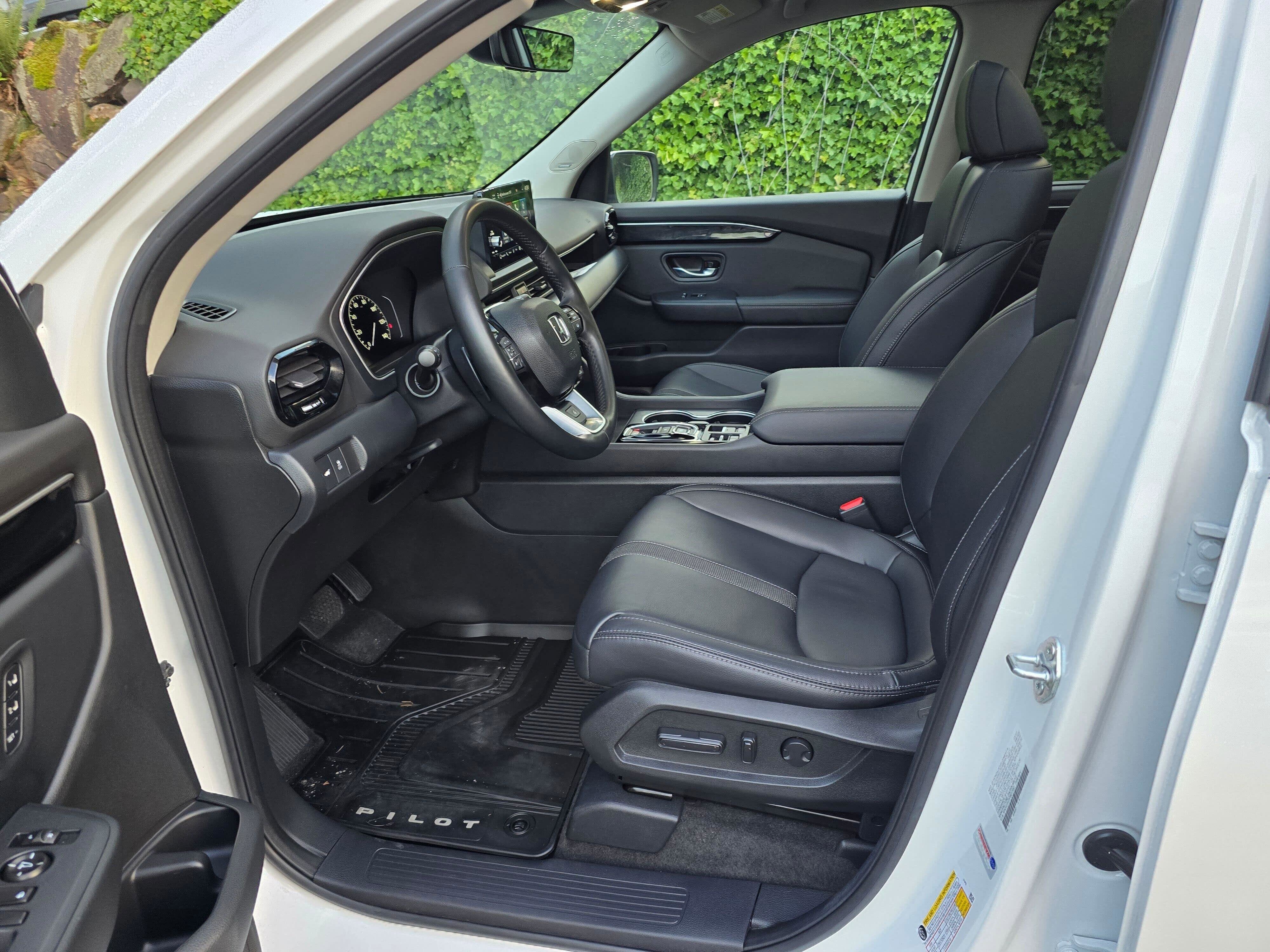 2023 Honda Pilot Touring