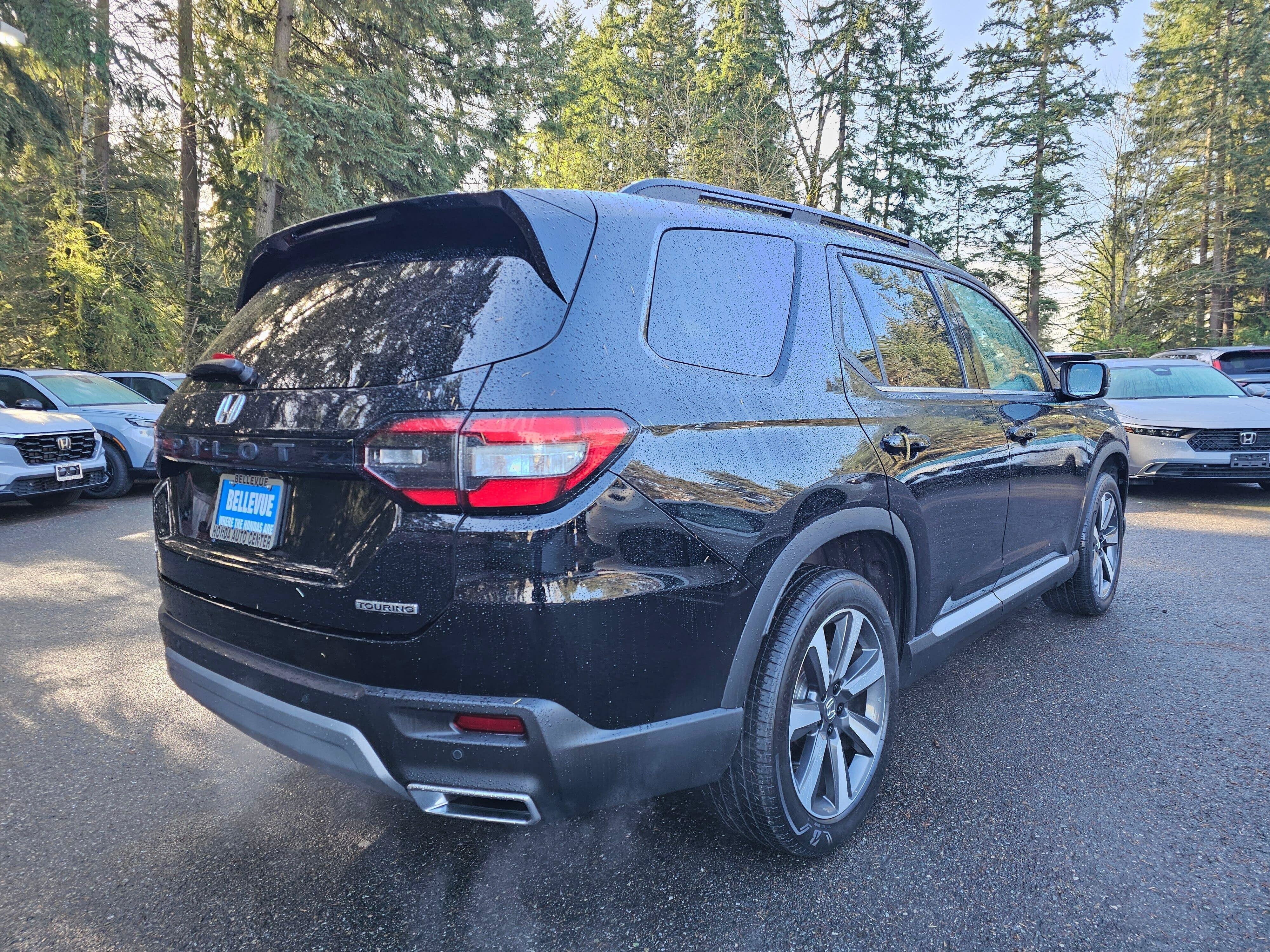 2023 Honda Pilot Touring