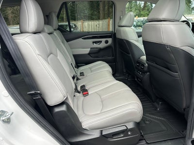 2023 Honda Pilot Touring