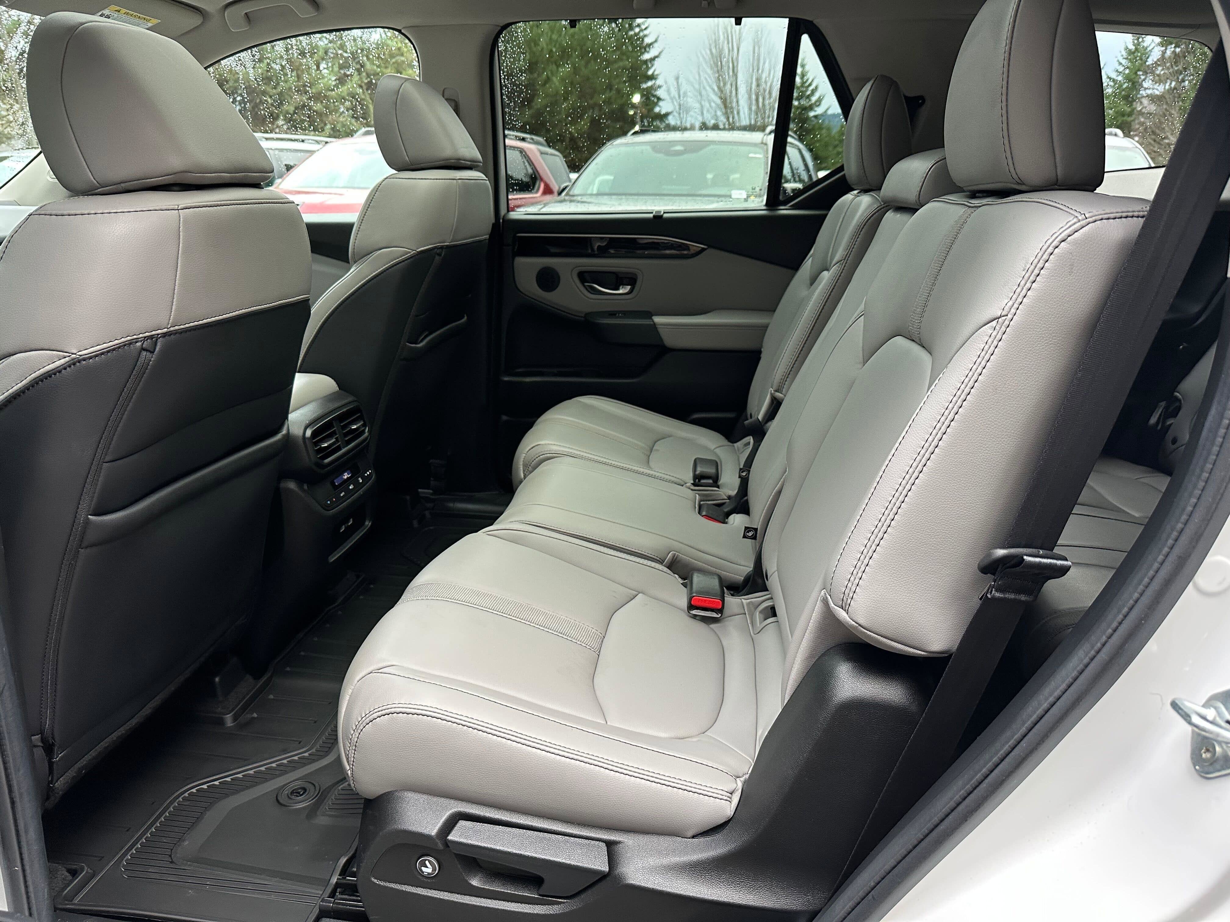 2023 Honda Pilot Touring