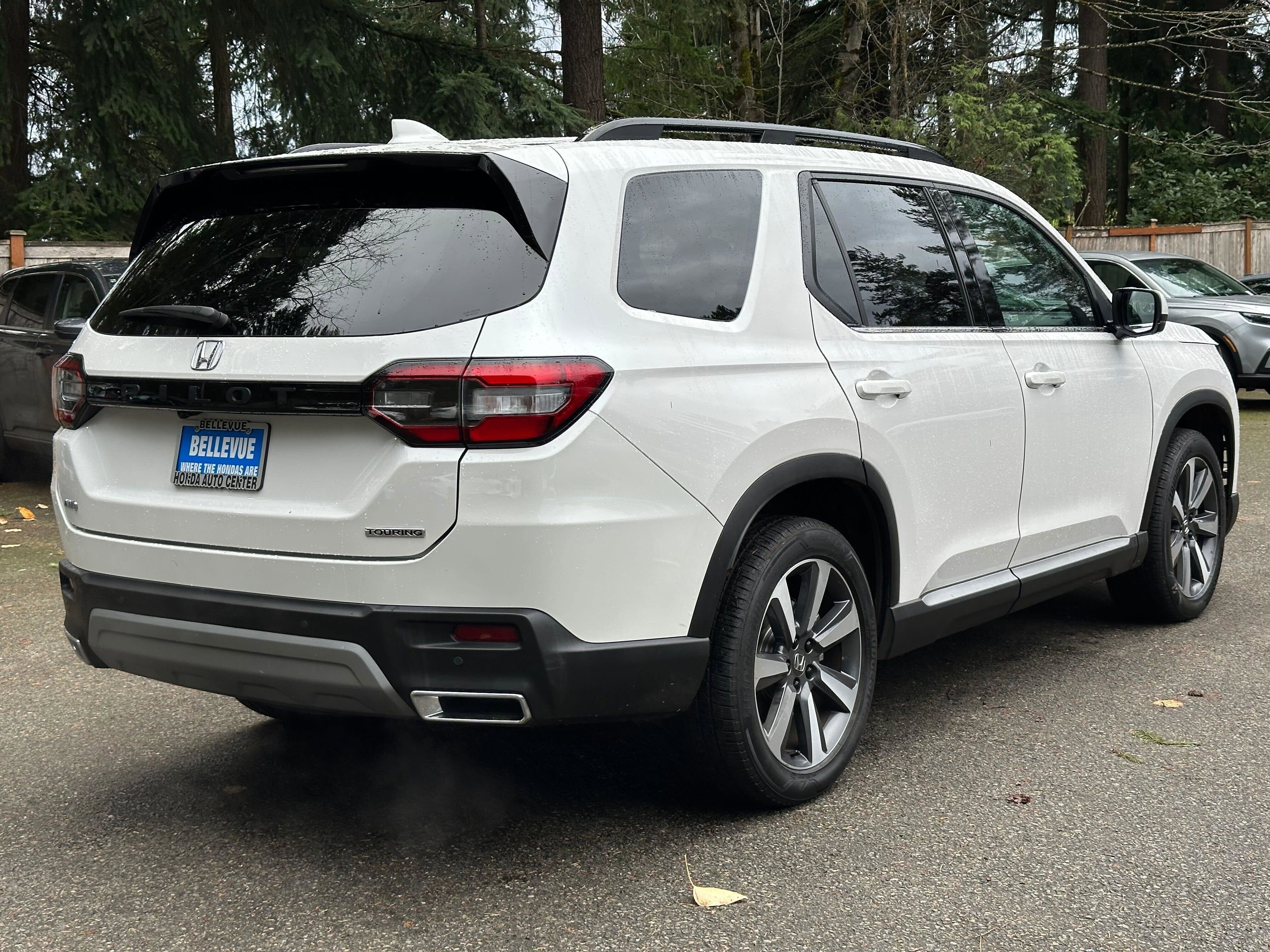 2023 Honda Pilot Touring