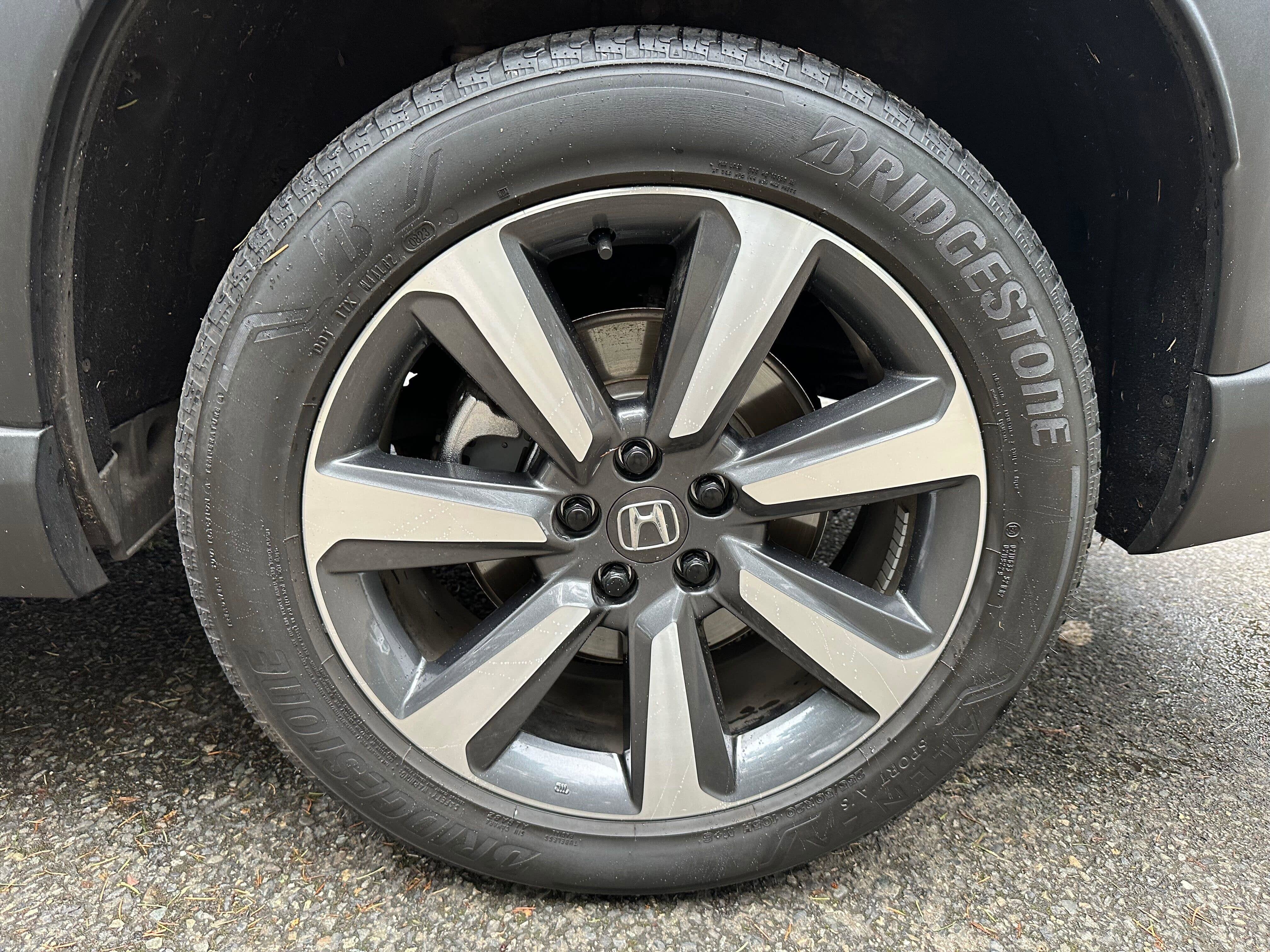 2023 Honda Pilot Touring