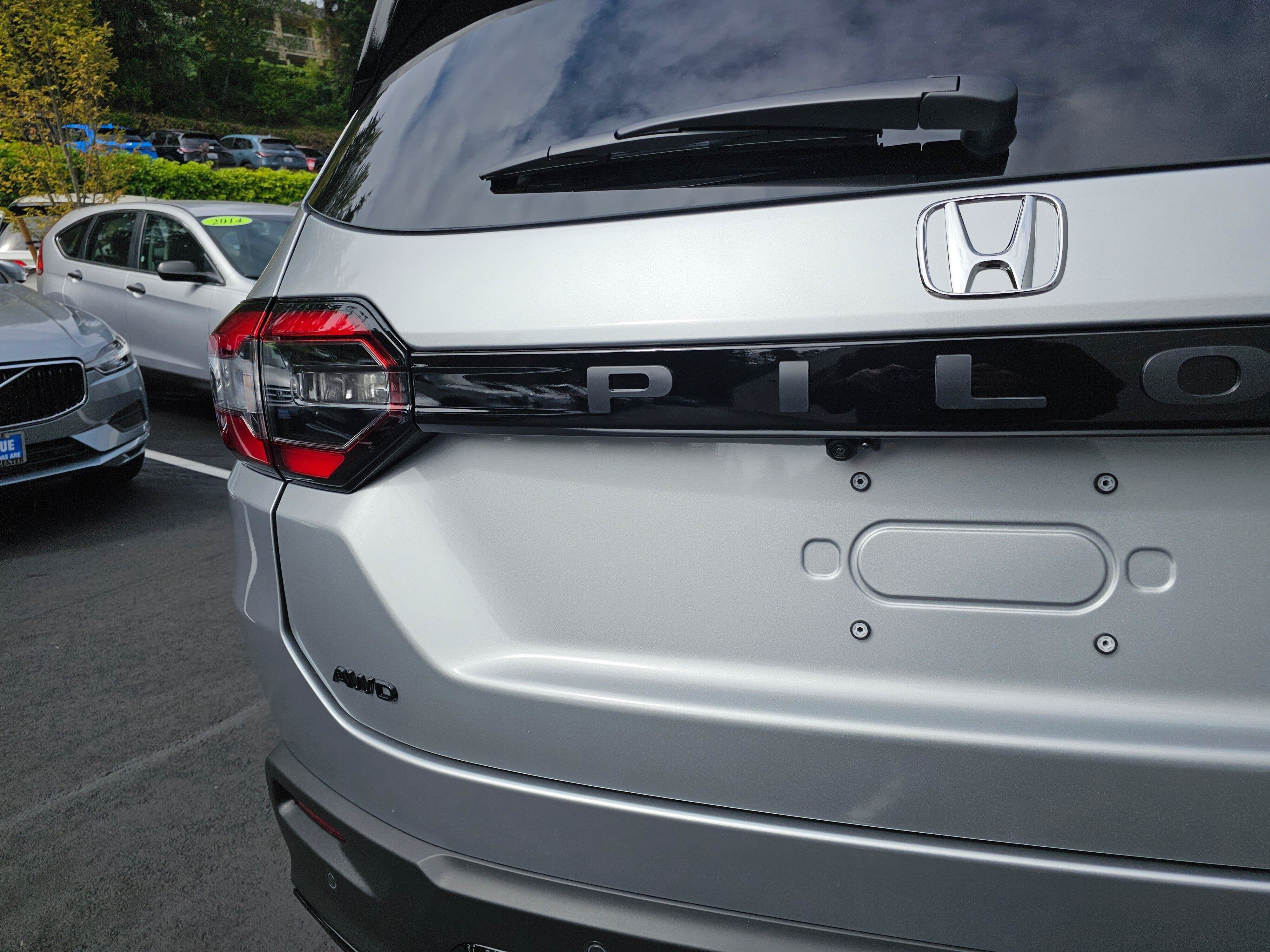 2026 Honda Pilot Black Edition
