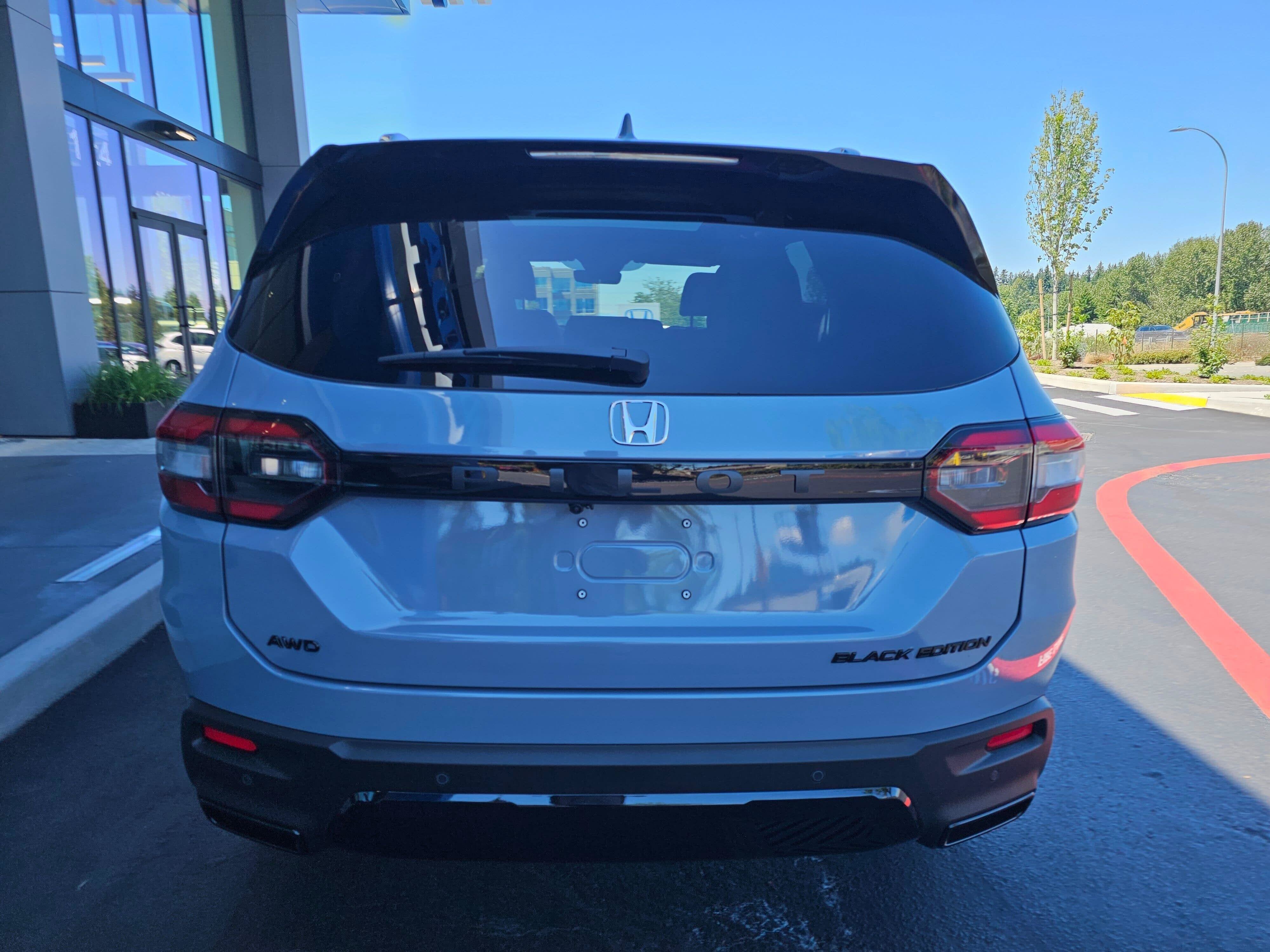 2026 Honda Pilot Black Edition