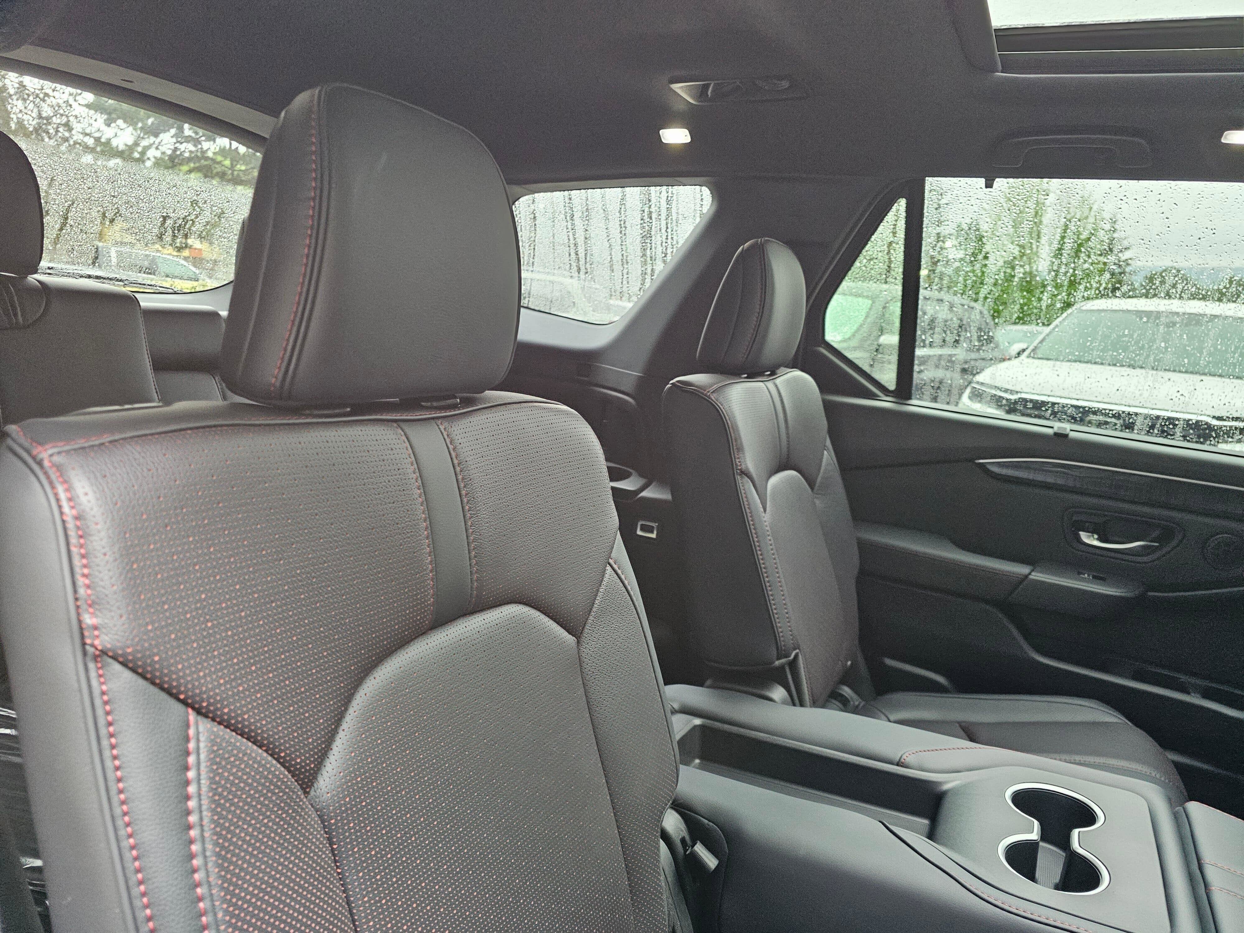2025 Honda Pilot Black Edition