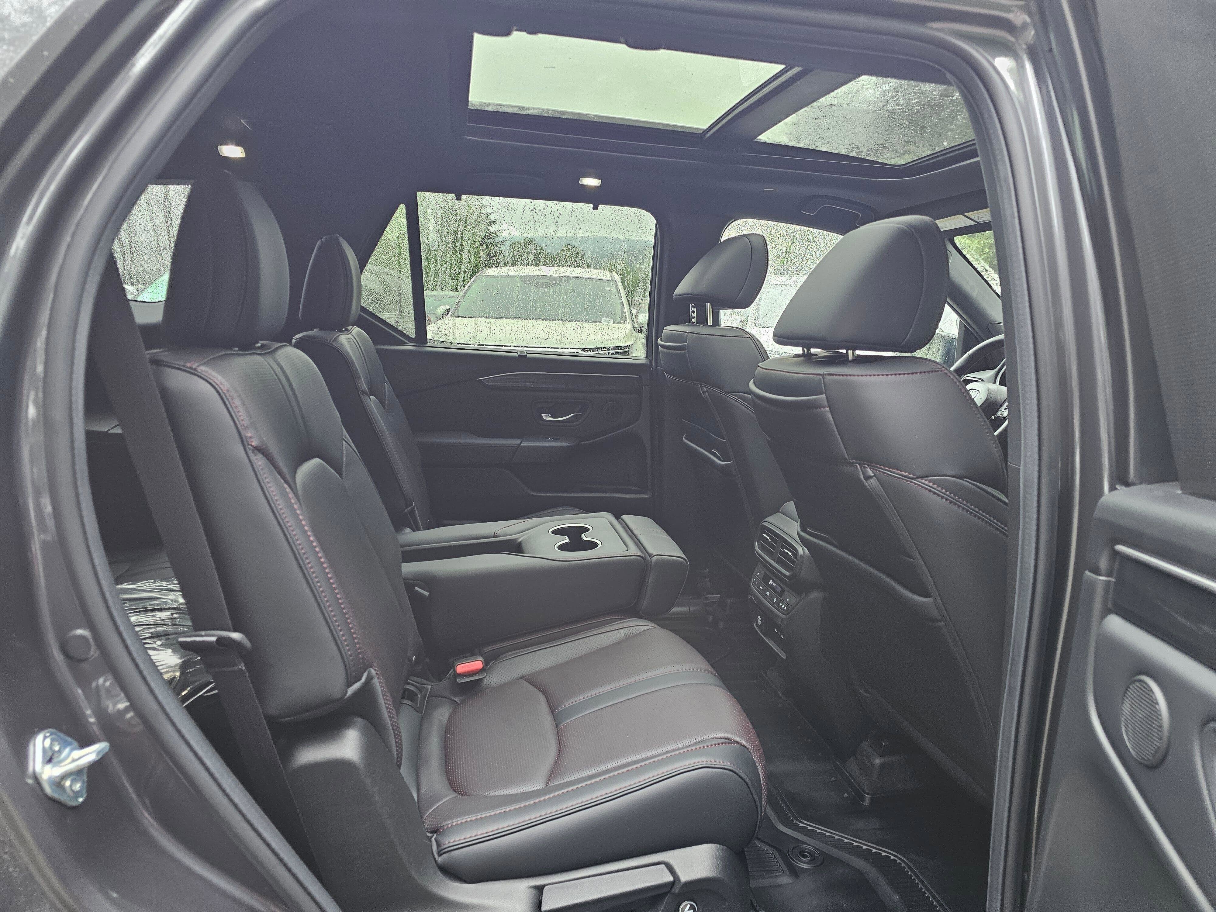 2025 Honda Pilot Black Edition