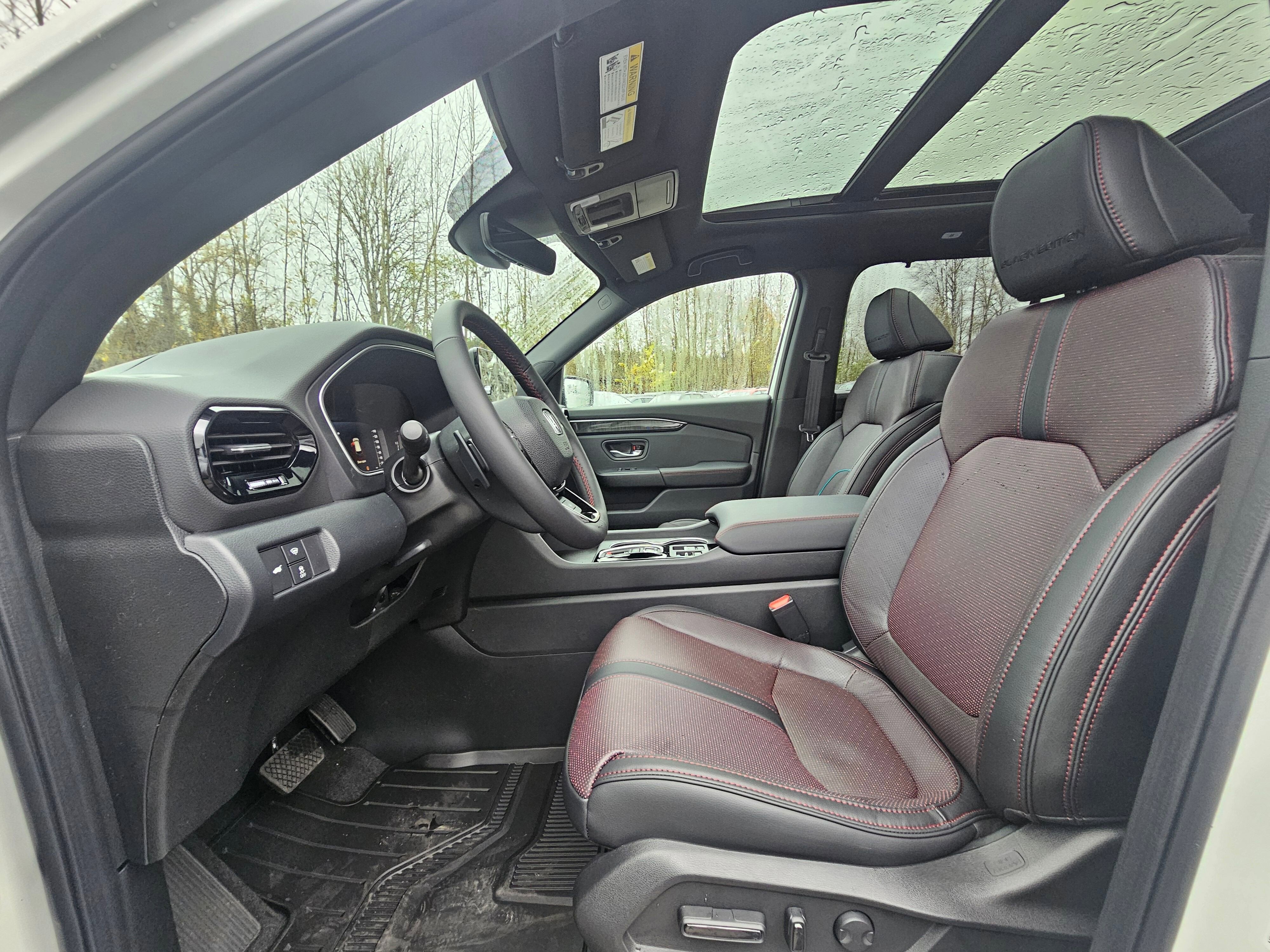 2025 Honda Pilot Black Edition