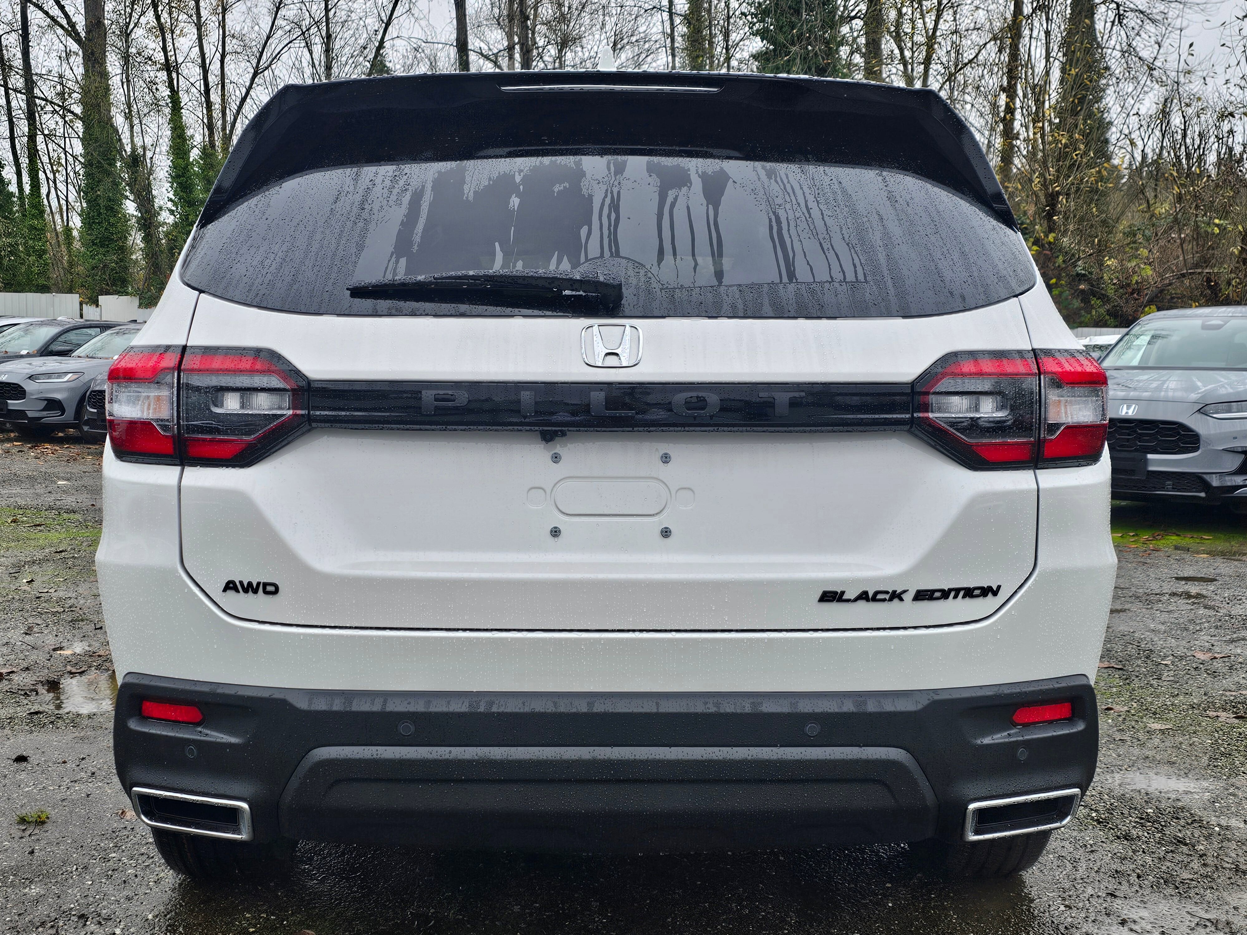 2025 Honda Pilot Black Edition