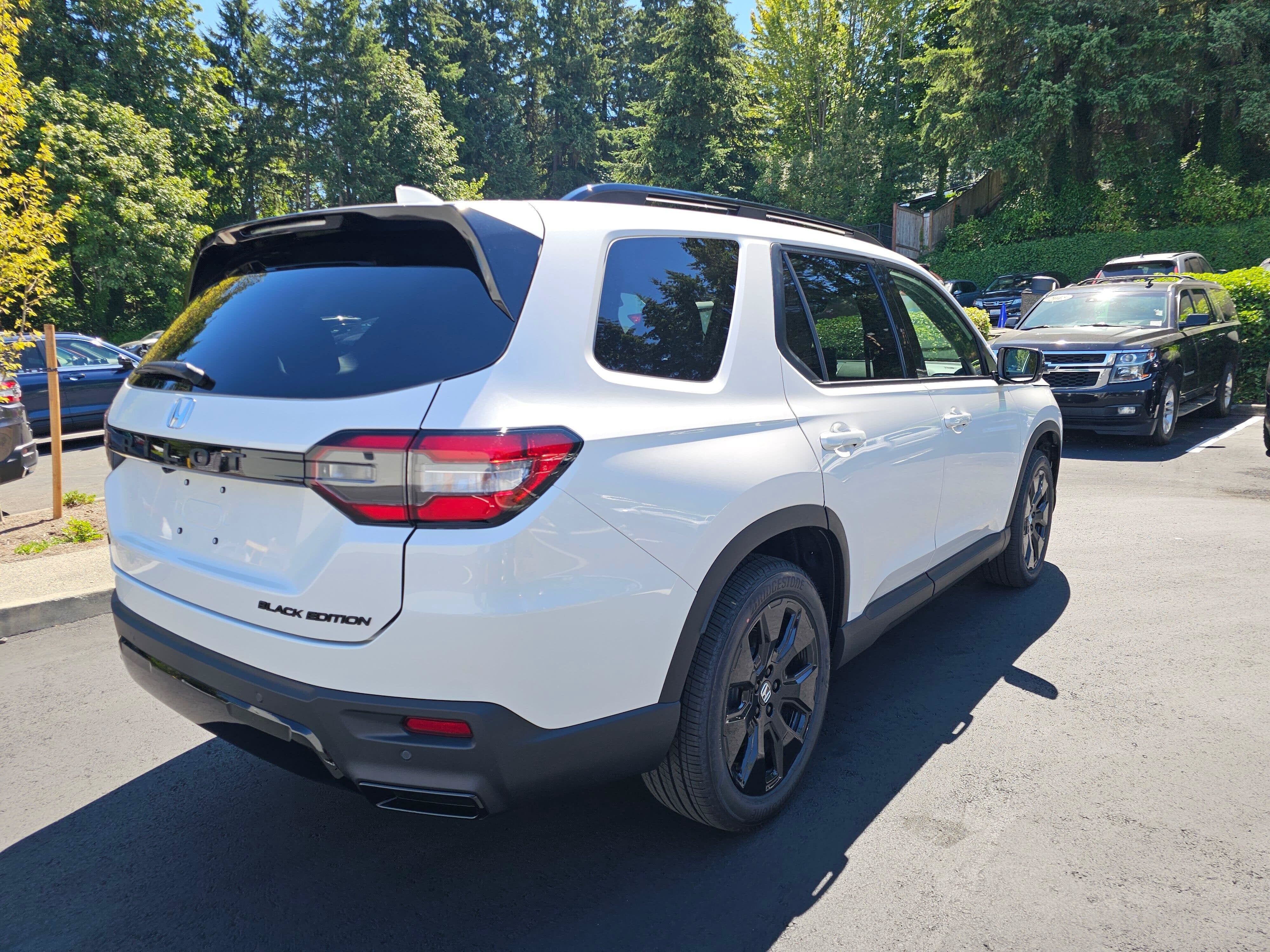2026 Honda Pilot Black Edition