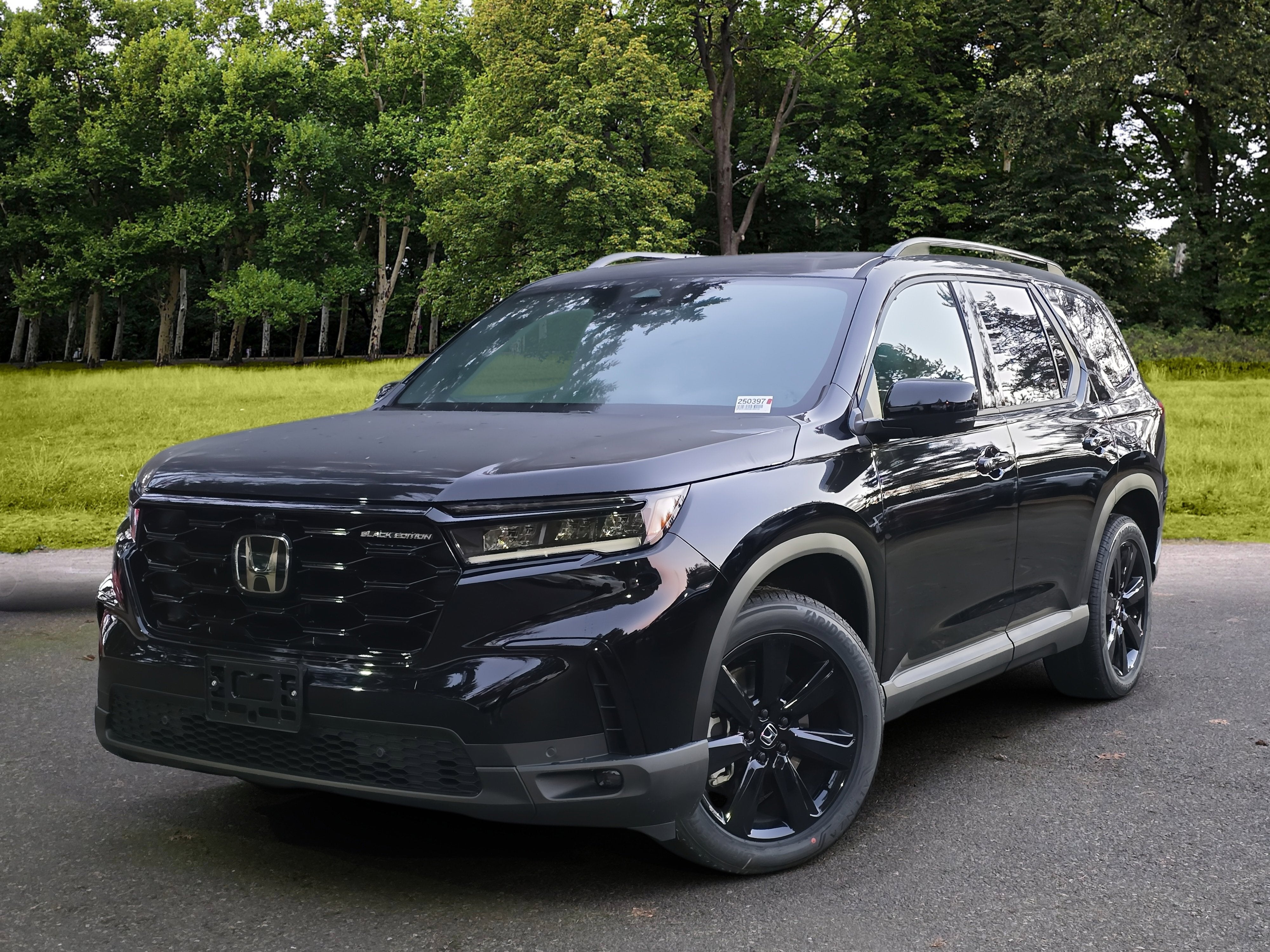 2025 Honda Pilot Black Edition